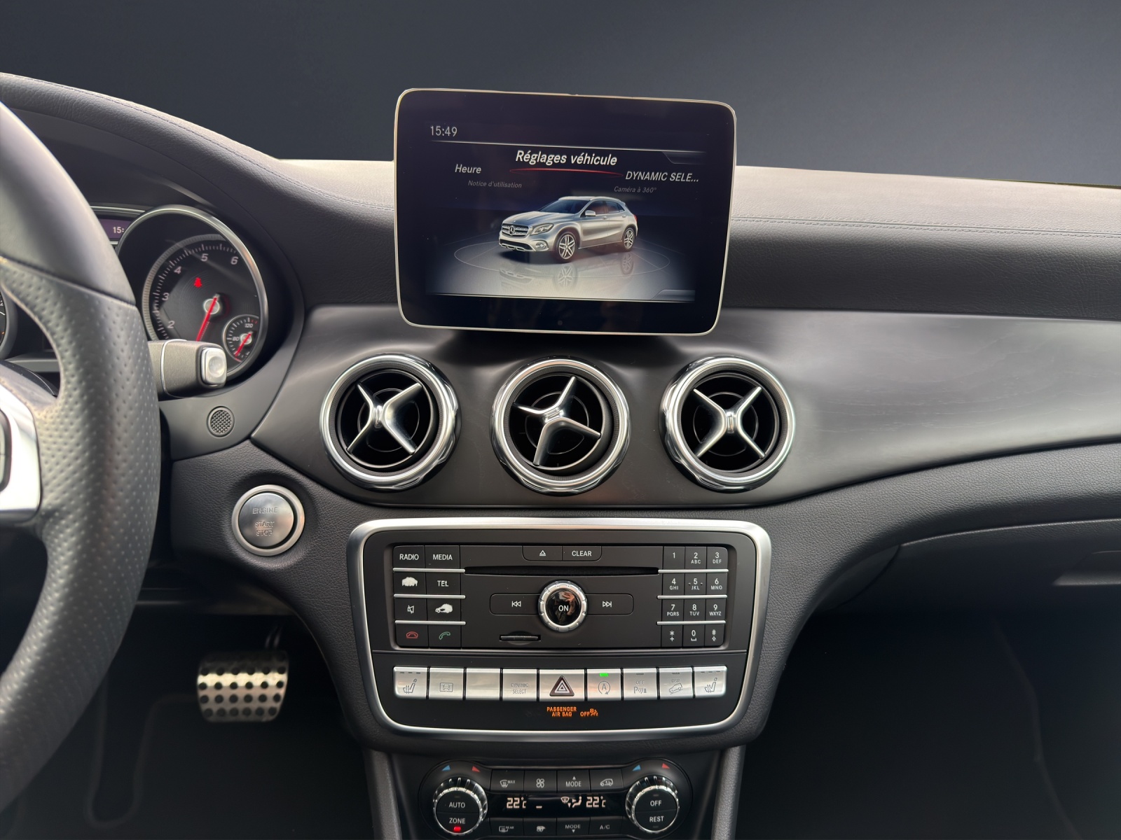 MERCEDES-BENZ GLA 220 AMG Line 4Matic 7G-DCT-image-8