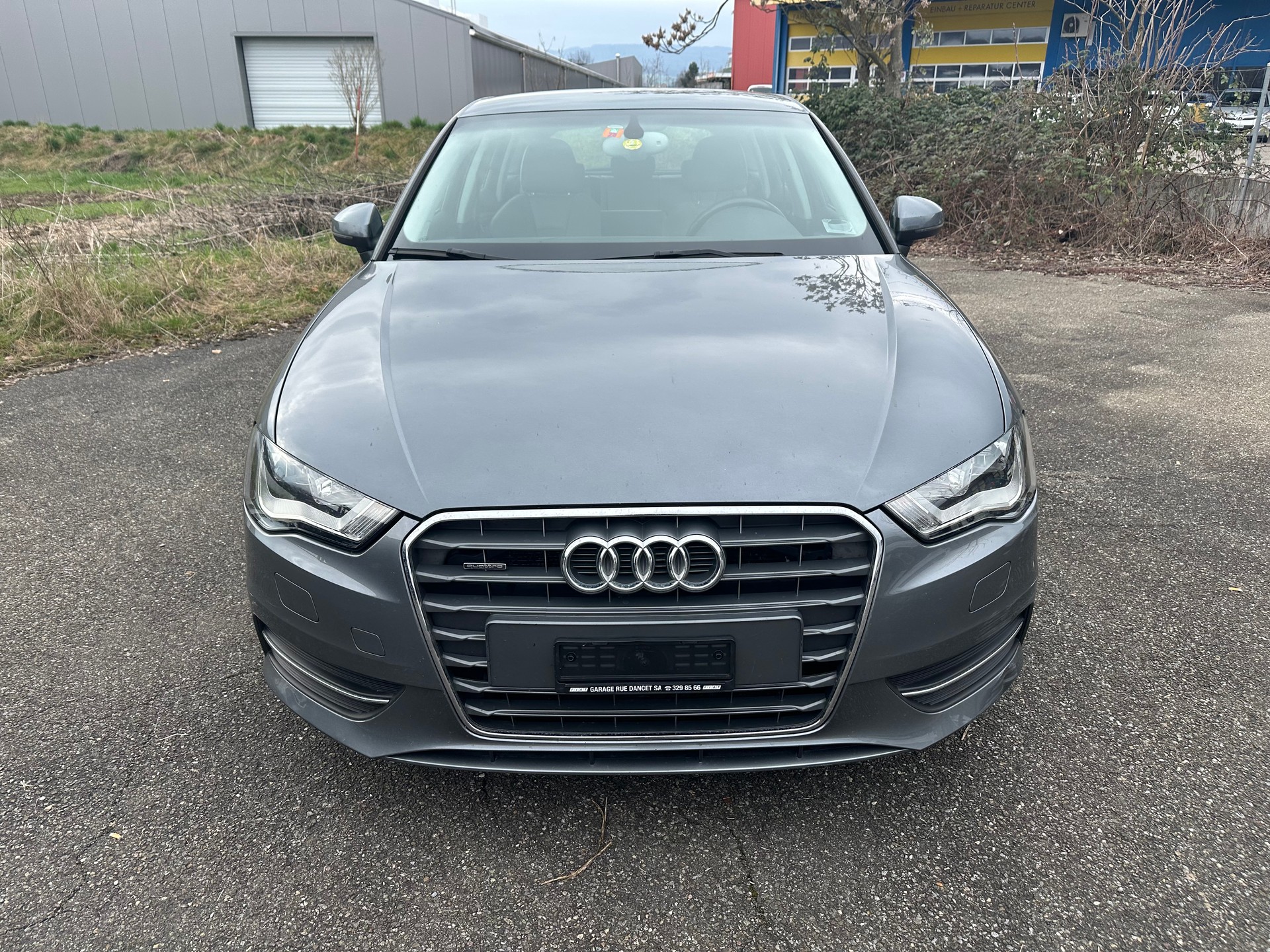 AUDI A3 Sportback 2.0 TDI Ambiente quattro-image-1