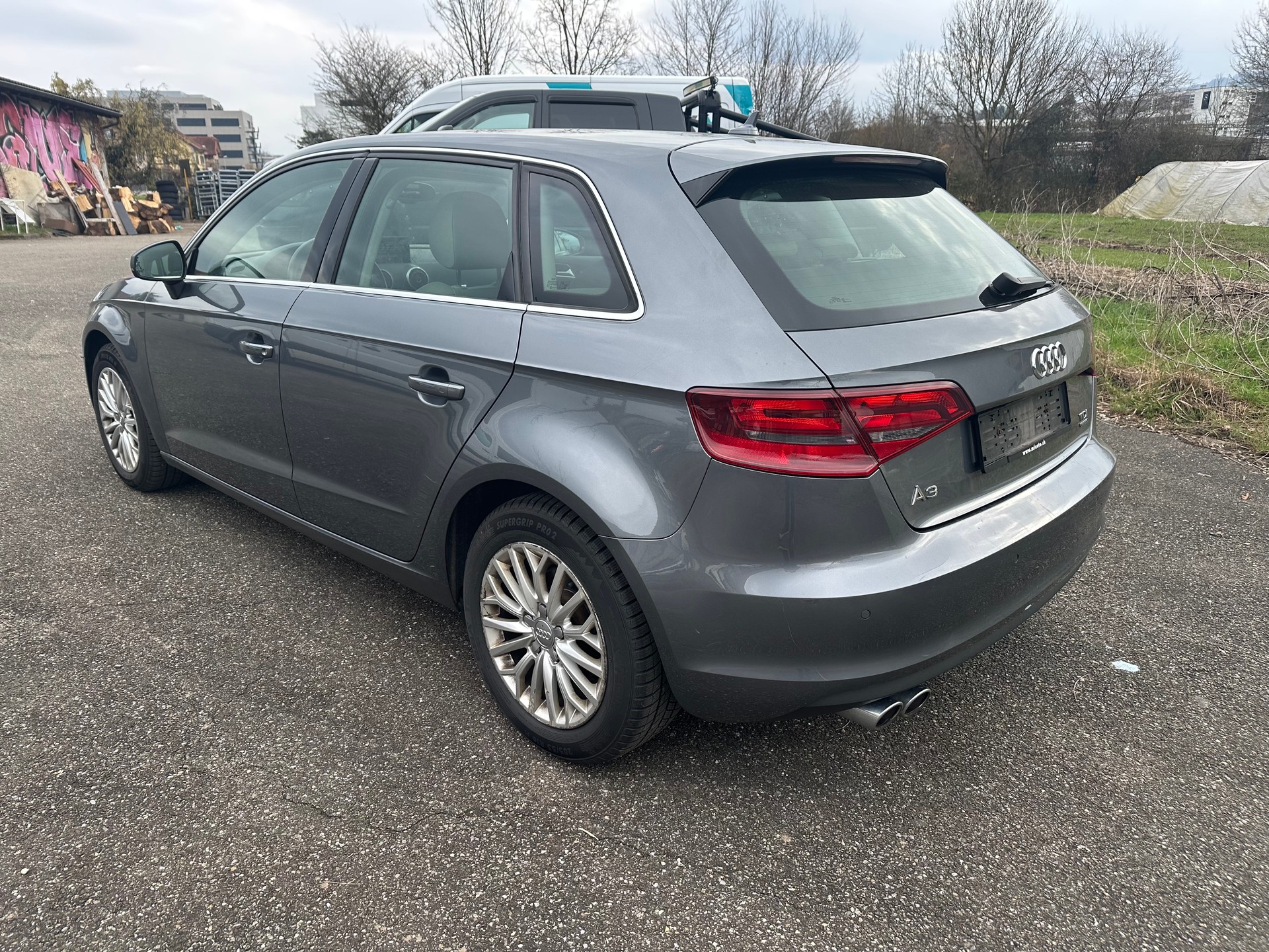 AUDI A3 Sportback 2.0 TDI Ambiente quattro-image-6