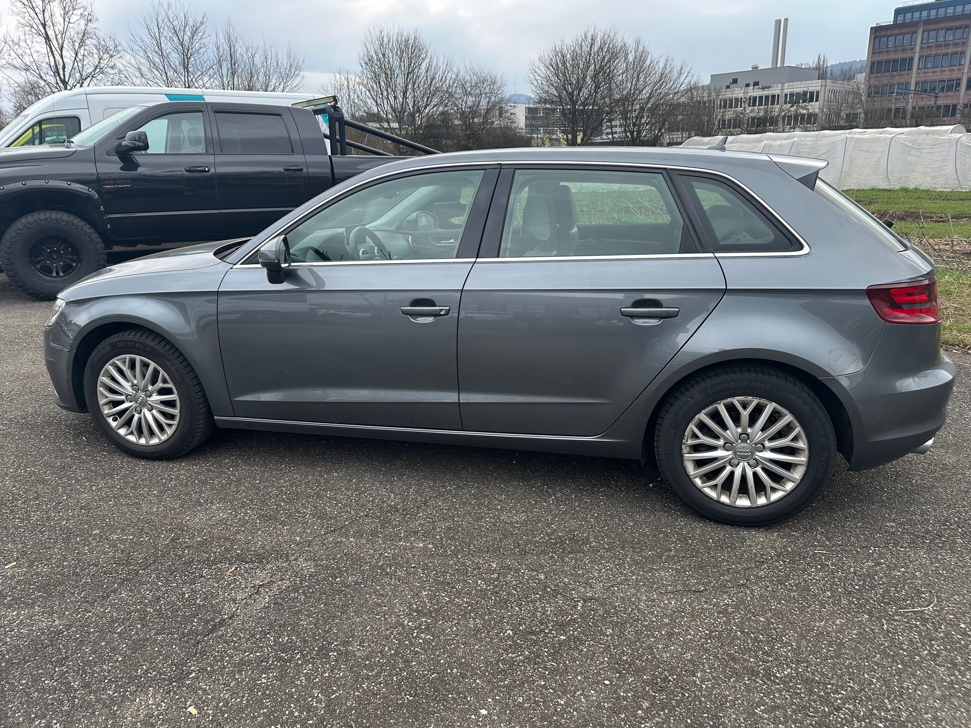 AUDI A3 Sportback 2.0 TDI Ambiente quattro-image-7
