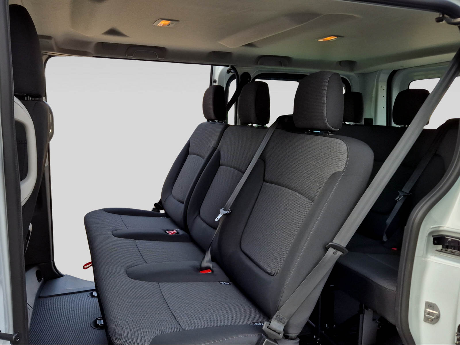 RENAULT Trafic Passenger Equilibre Blue dCi 110-image-4