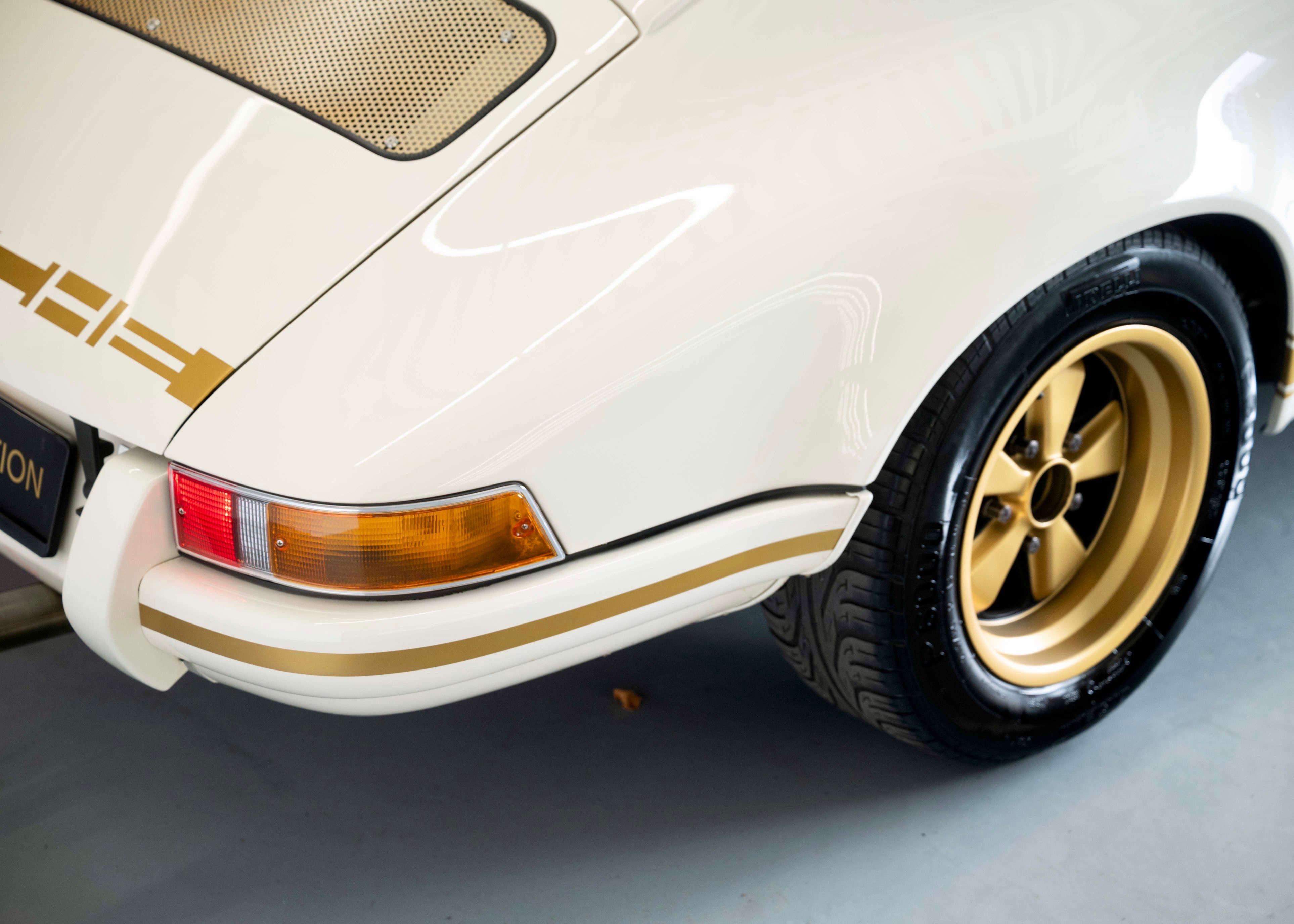 Image PORSCHE 911 911 Backdate 3.0 SC (Swiss registration)