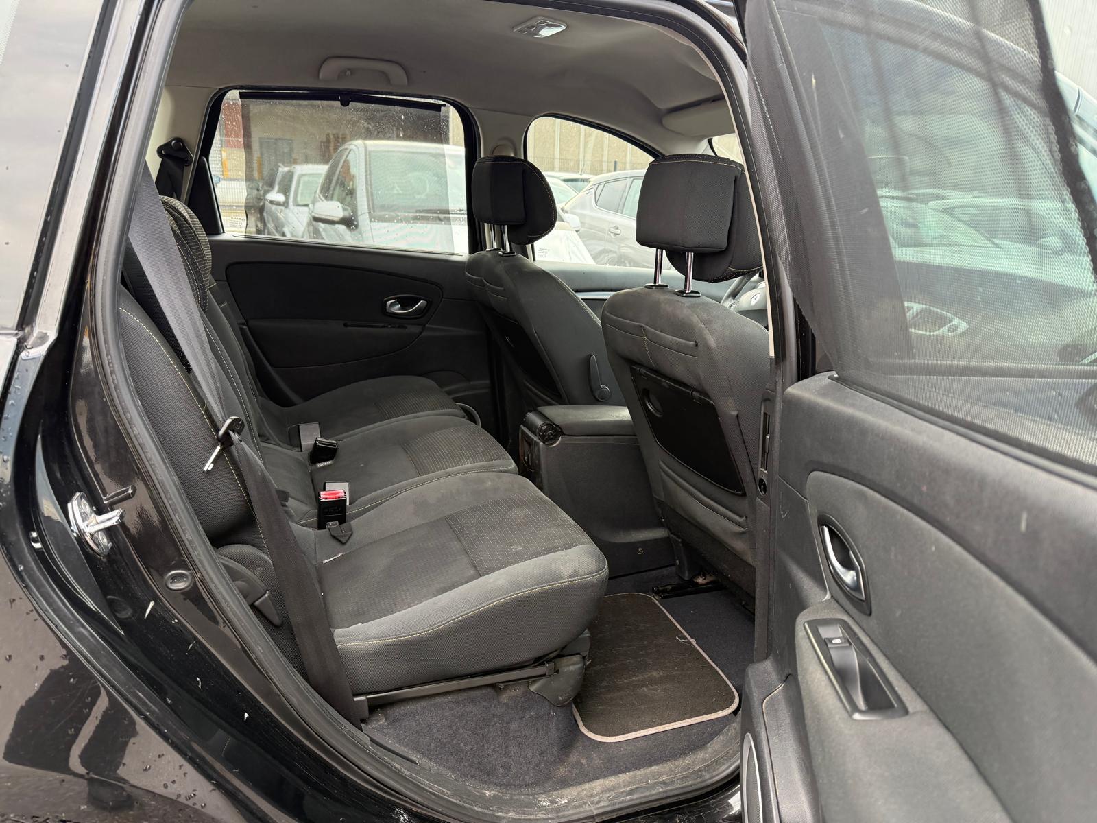 RENAULT Scénic 1.4 TCe 130 Expression-image-10