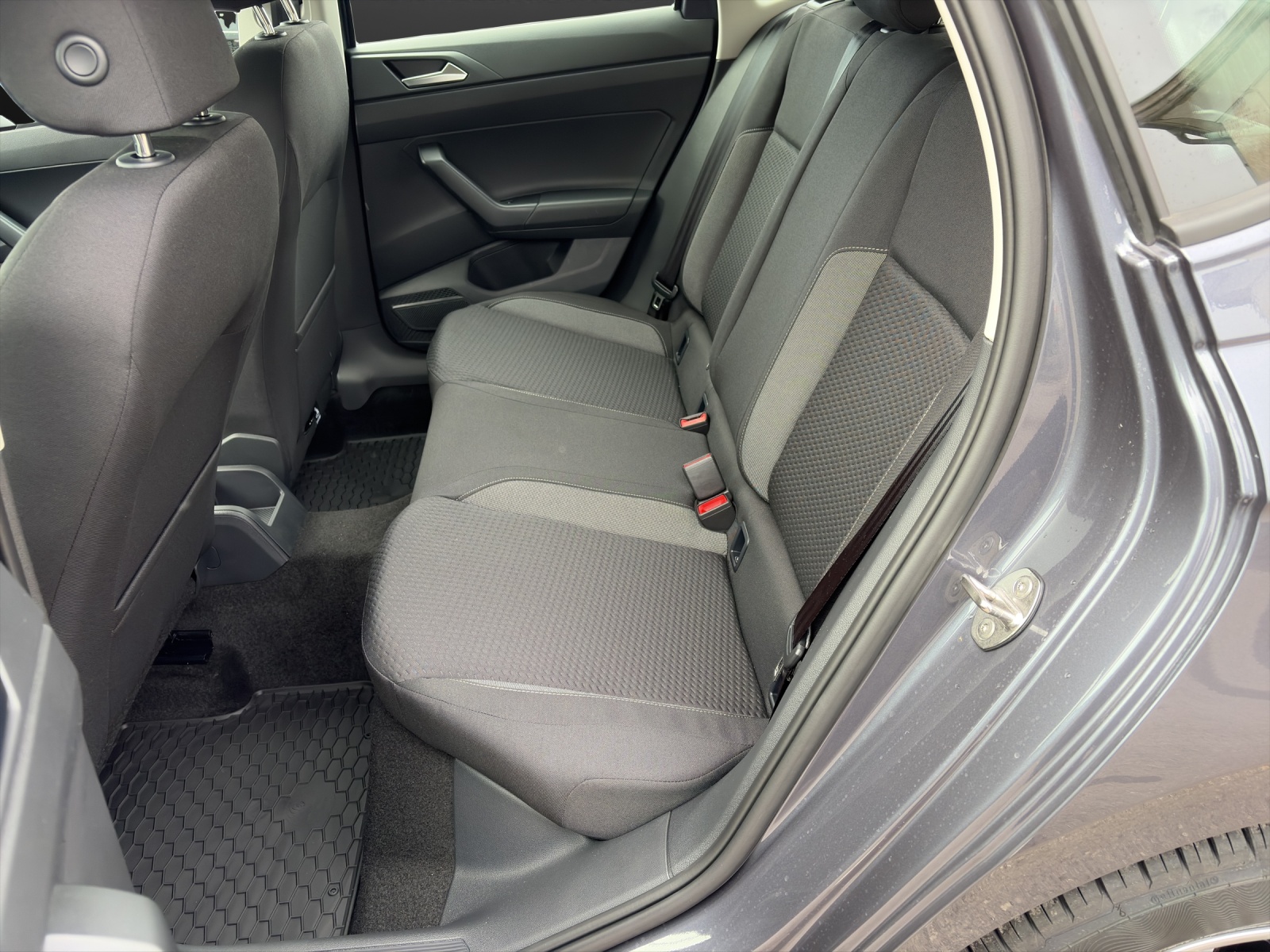VW Polo 1.0 TSI Basis-image-10