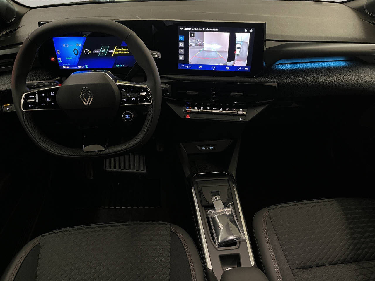 RENAULT Clio 1.8 E-Tech techno-image-5