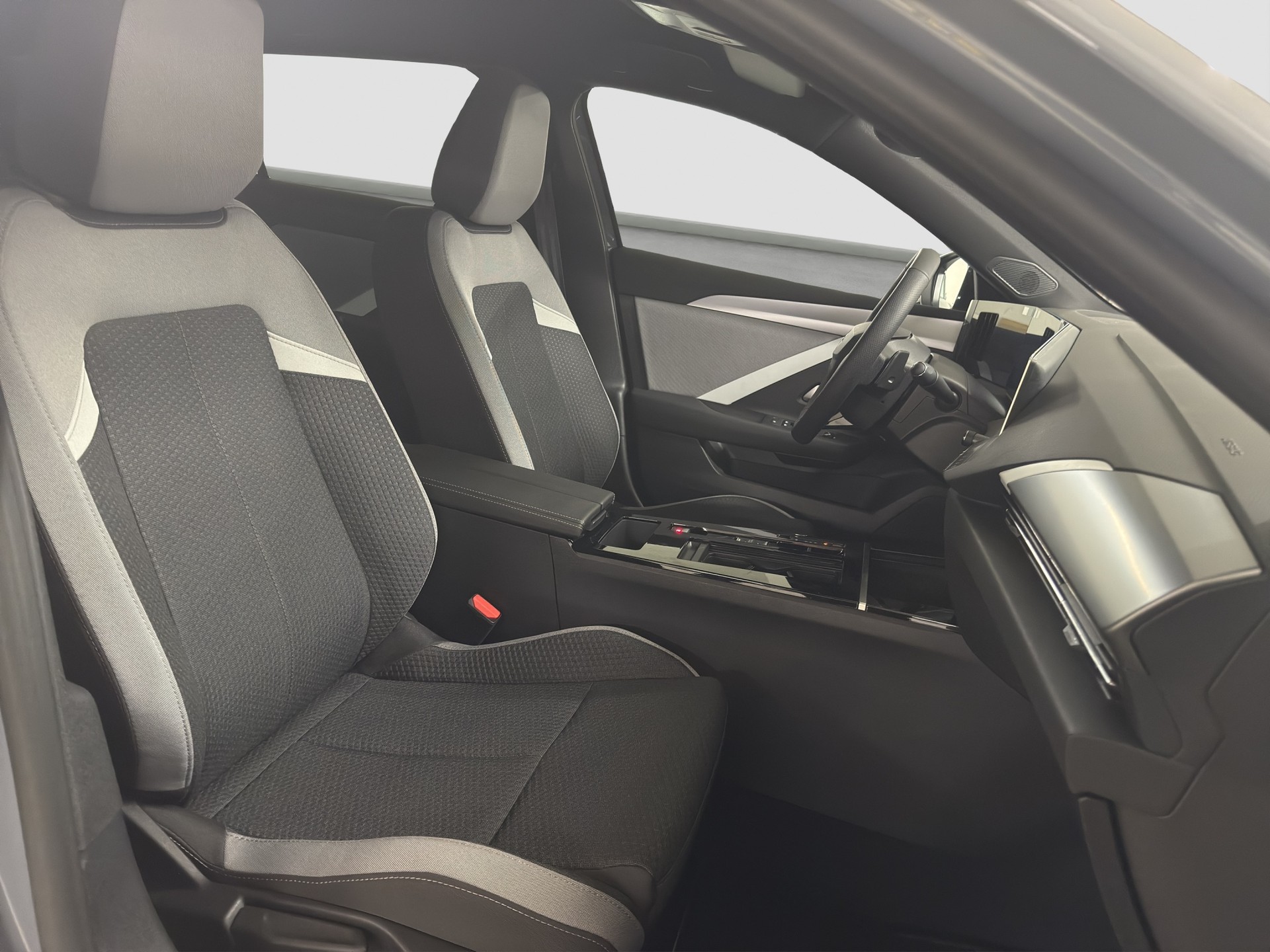 OPEL Astra Sports Tourer 1.2 T Hybrid Energize Your Fleet-image-9