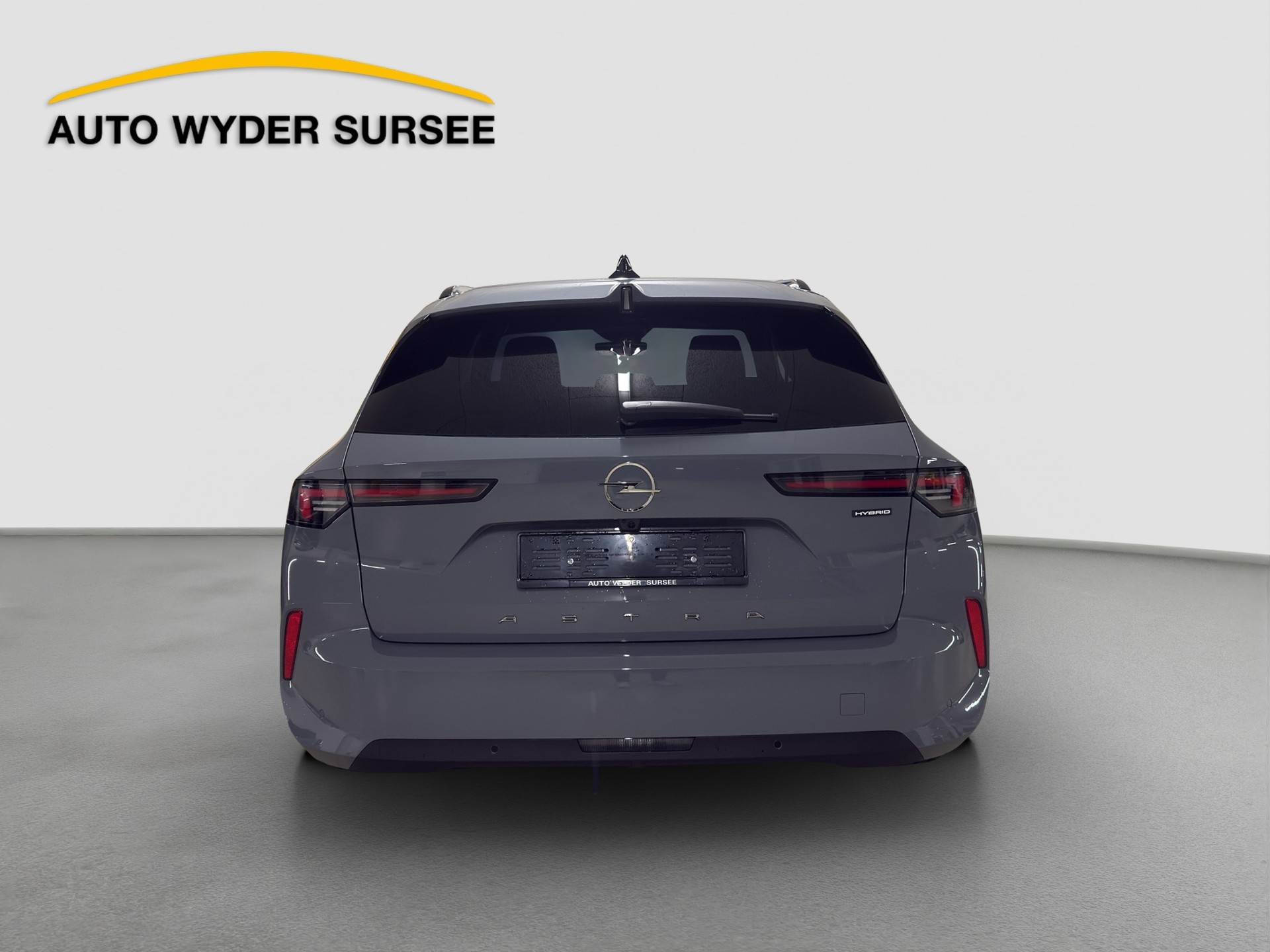 OPEL Astra Sports Tourer 1.2 T Hybrid Energize Your Fleet-image-4