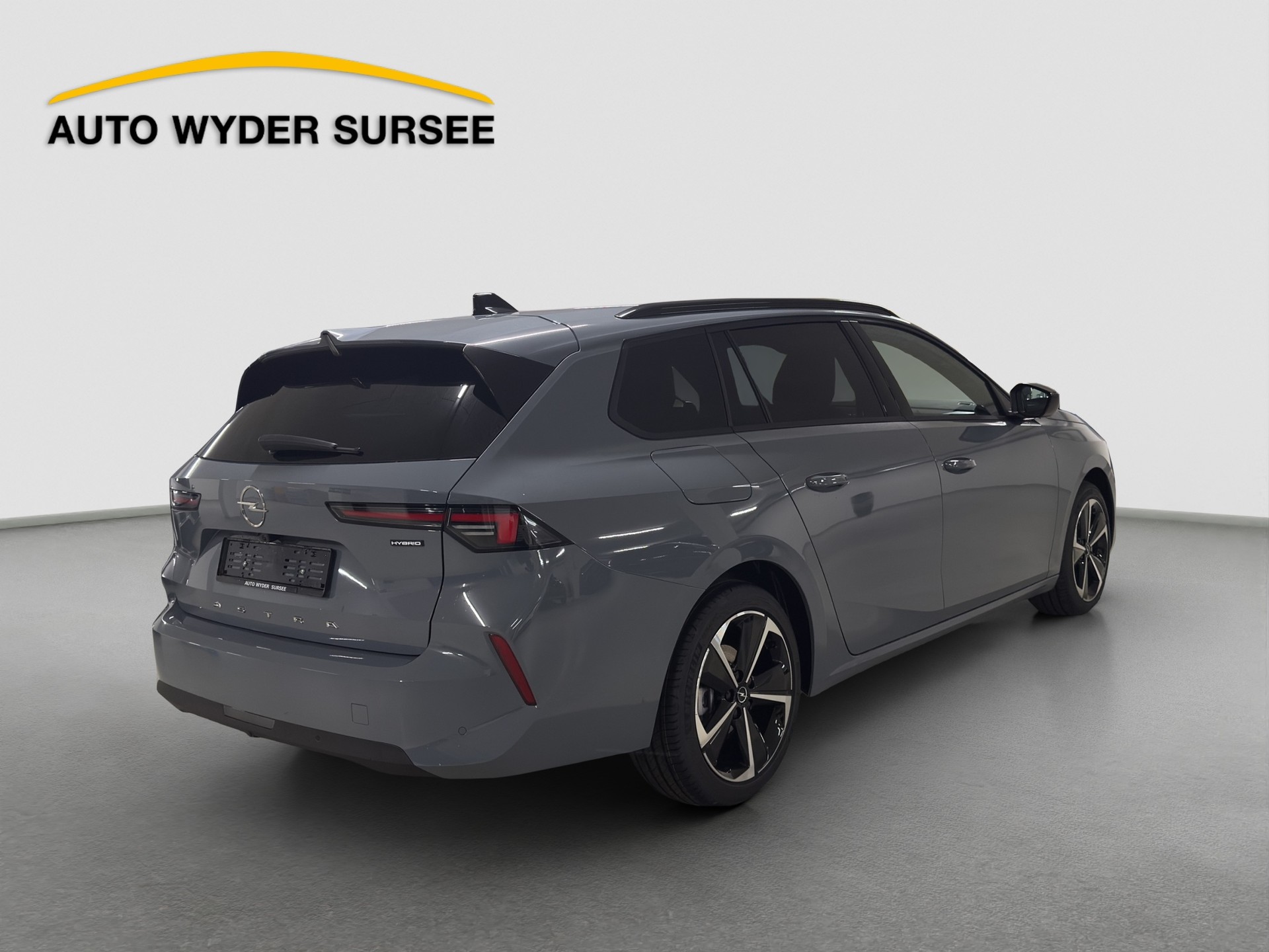 OPEL Astra Sports Tourer 1.2 T Hybrid Energize Your Fleet-image-5