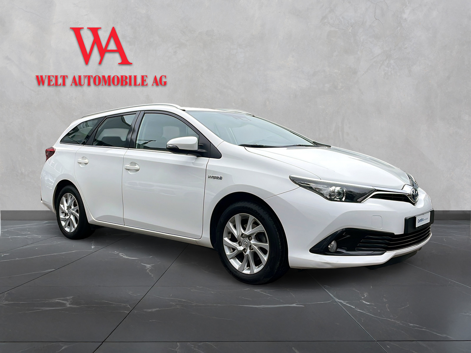 TOYOTA Auris Touring Sports 1.8 HSD Trend e-CVT-image-6