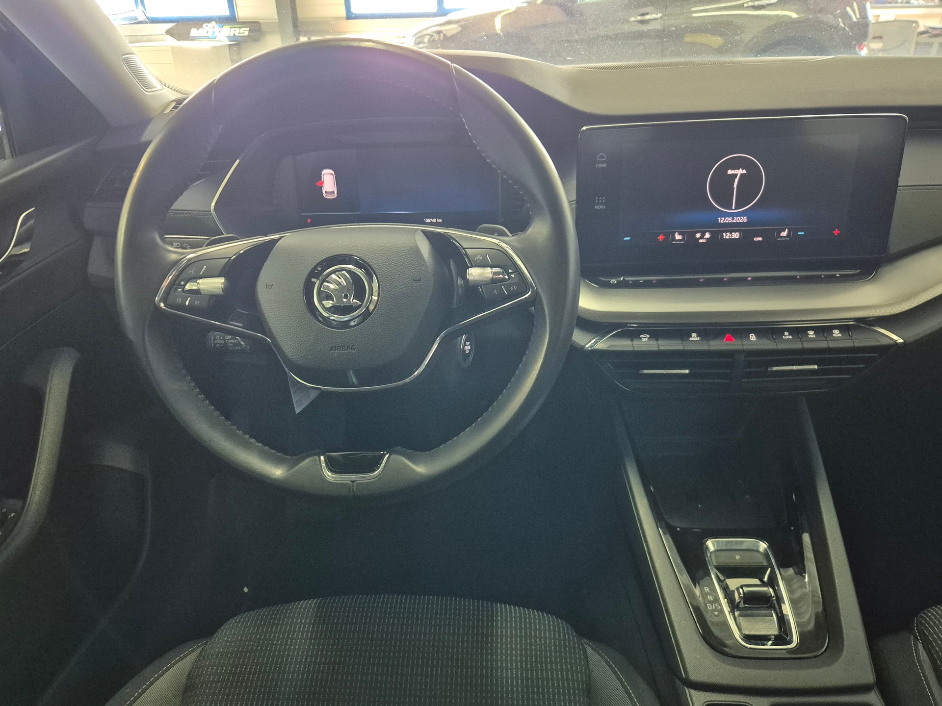 SKODA Octavia Combi 2.0 TDI DSG Ambition-image-7