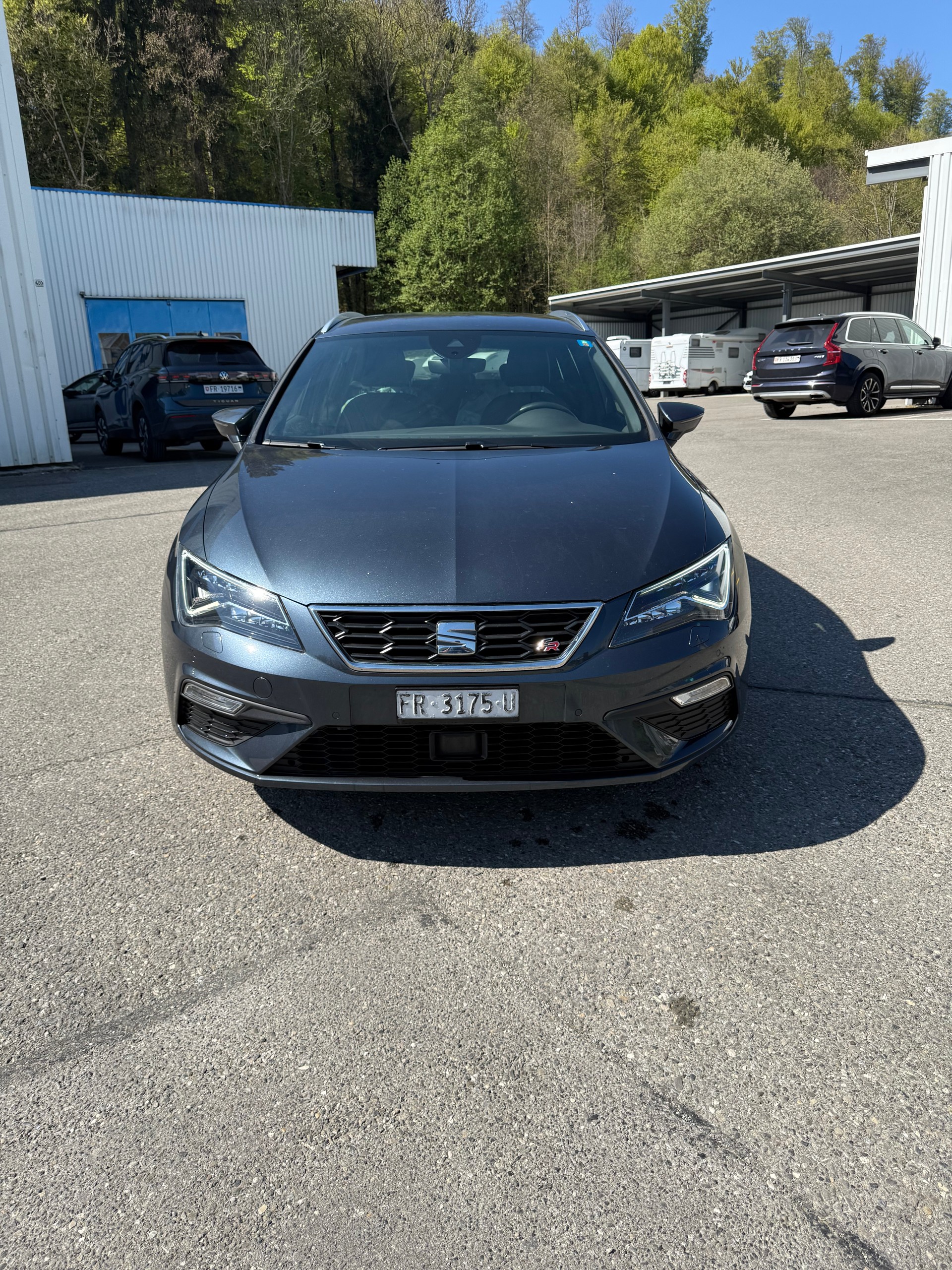 SEAT Leon ST 1.5 TGI FR DSG-image-0