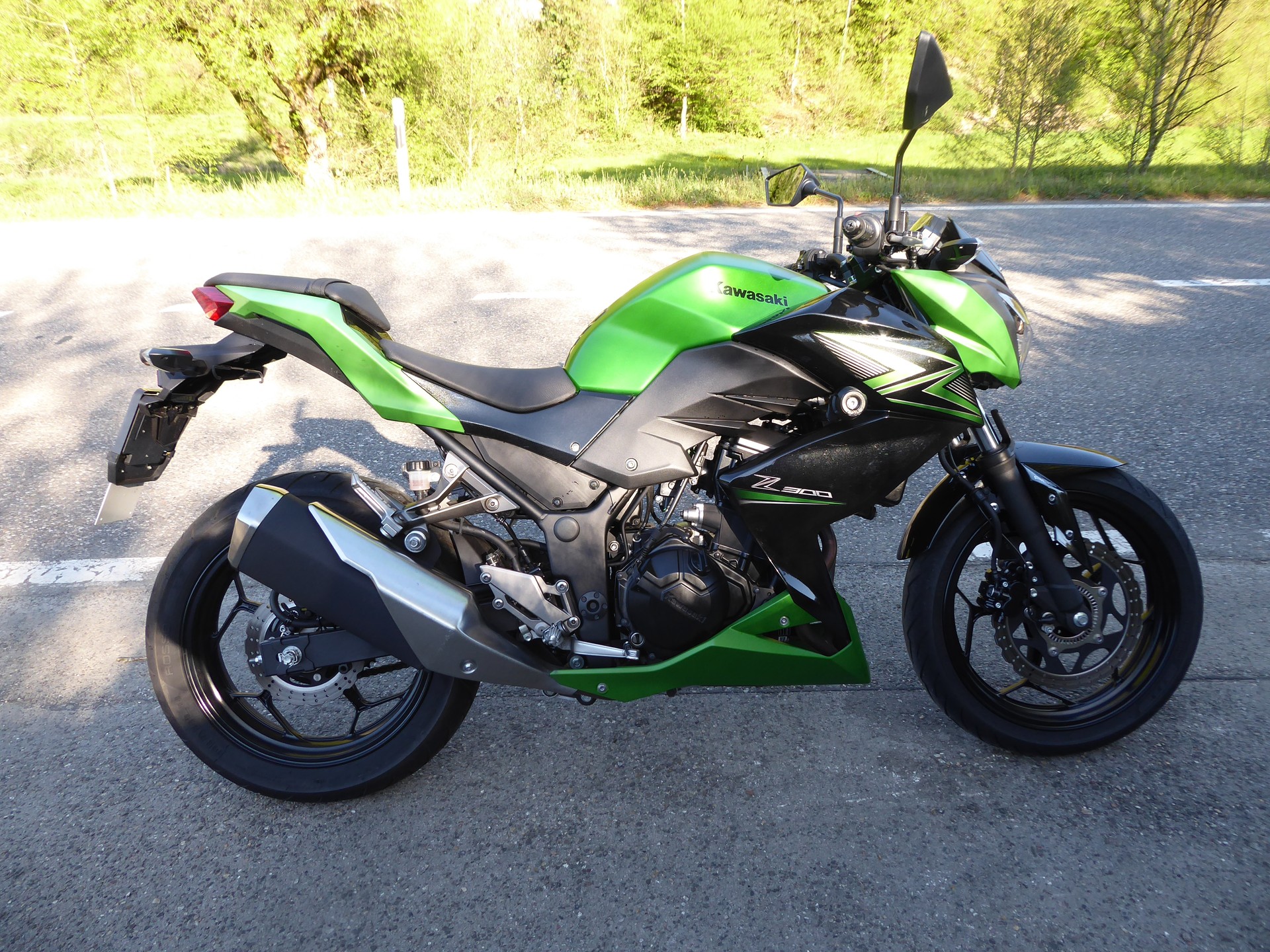 KAWASAKI Z 300 ABS