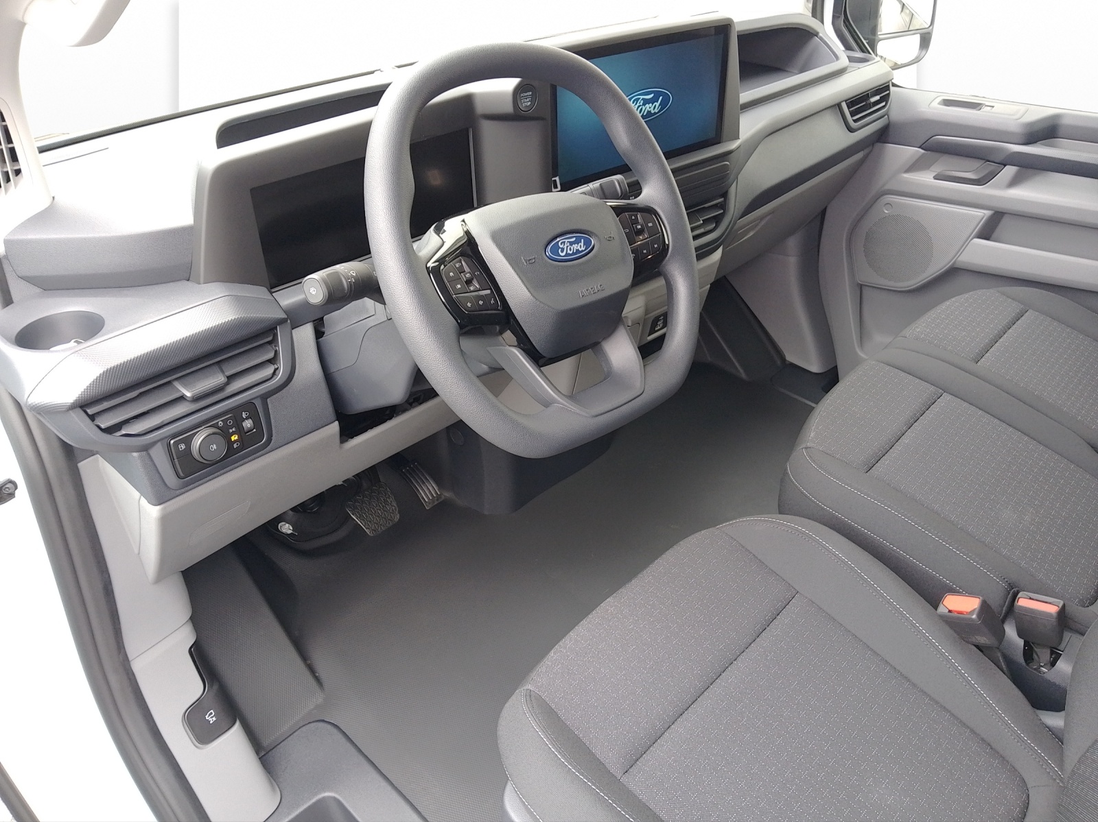 FORD Transit Custom Van 320 L1 2.5 Duratec 233 Trend PHEV-image-5