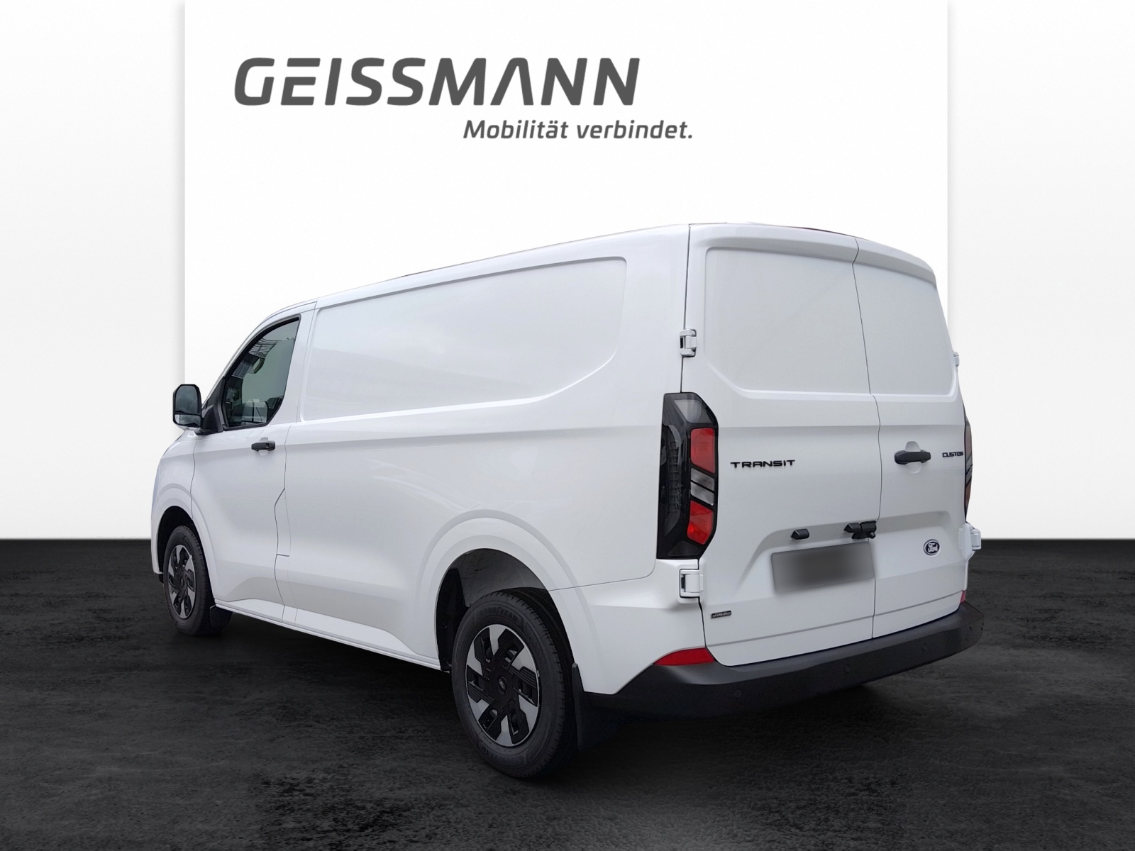 FORD Transit Custom Van 320 L1 2.5 Duratec 233 Trend PHEV-image-2