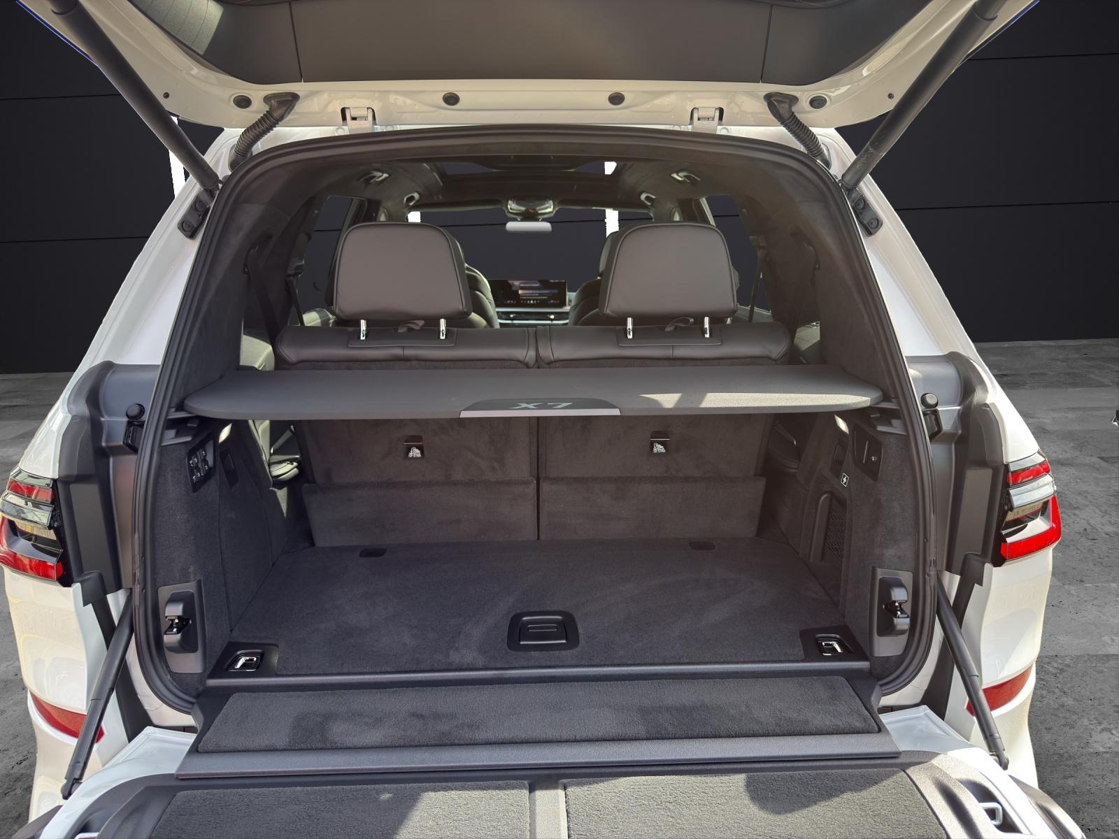 BMW X7 xDrive40i-image-5