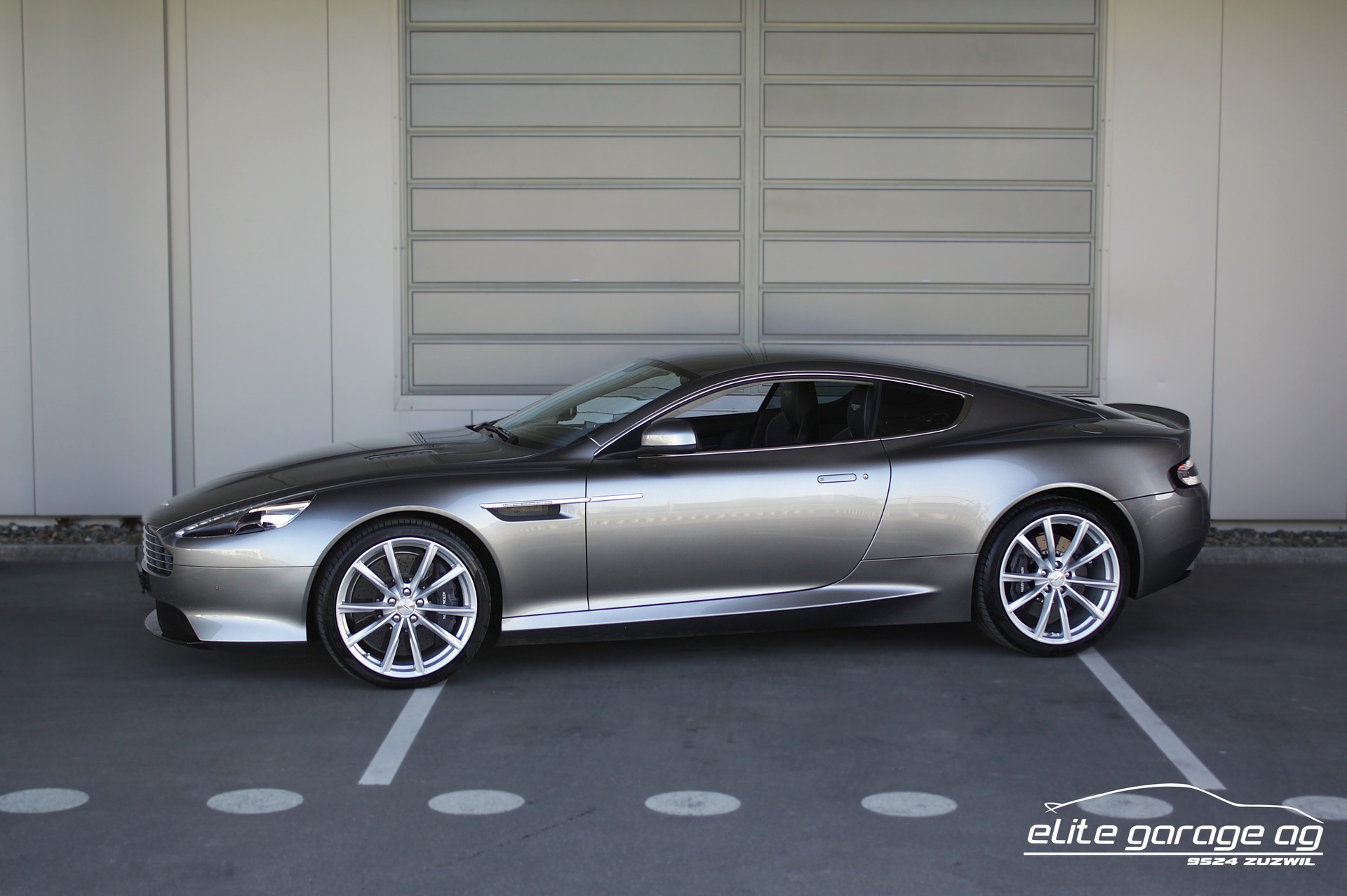 ASTON MARTIN DB9 GT Touchtronic 2-image-0