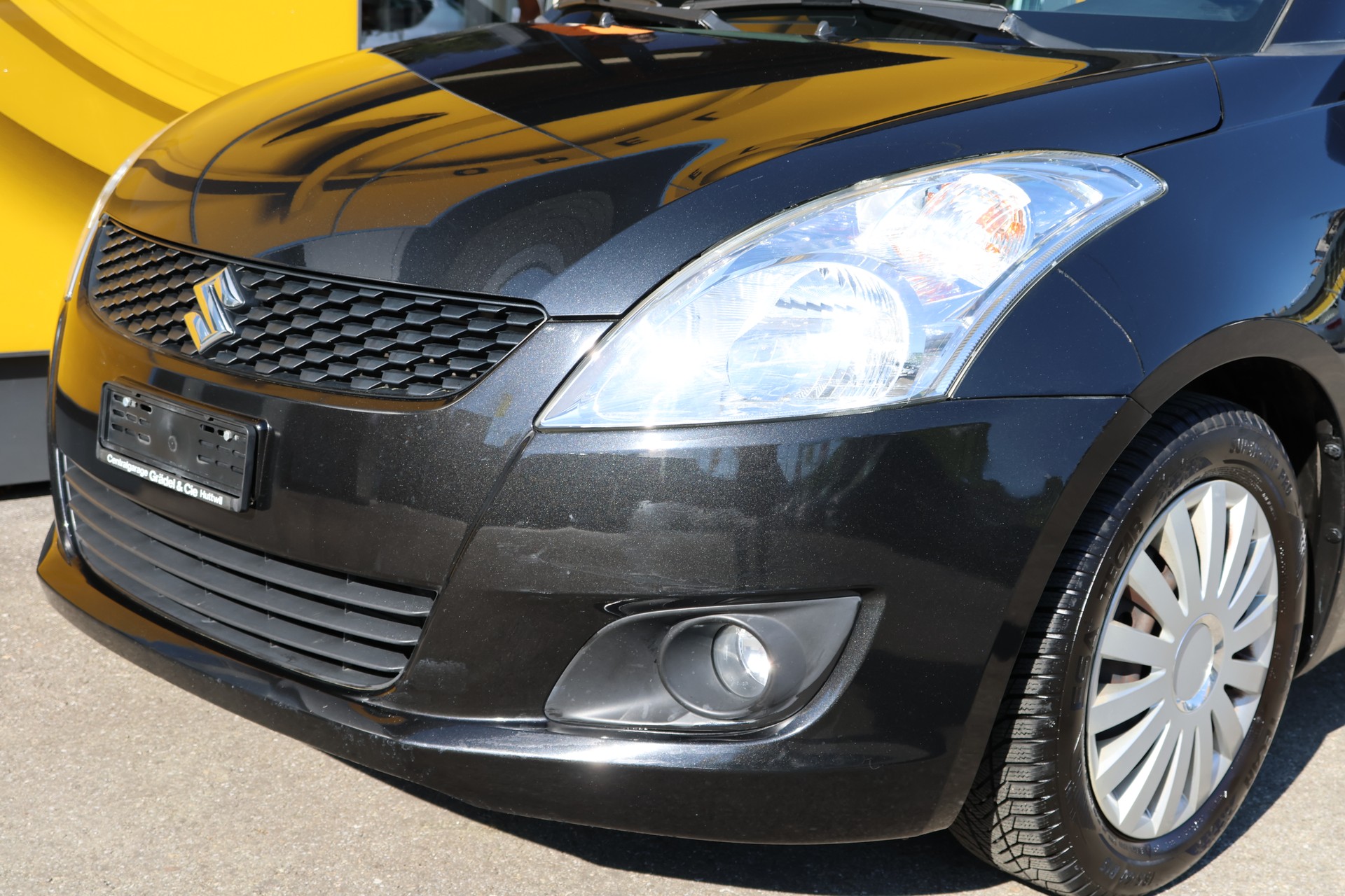 SUZUKI Swift 1.2i GL Top Automatic-image-10