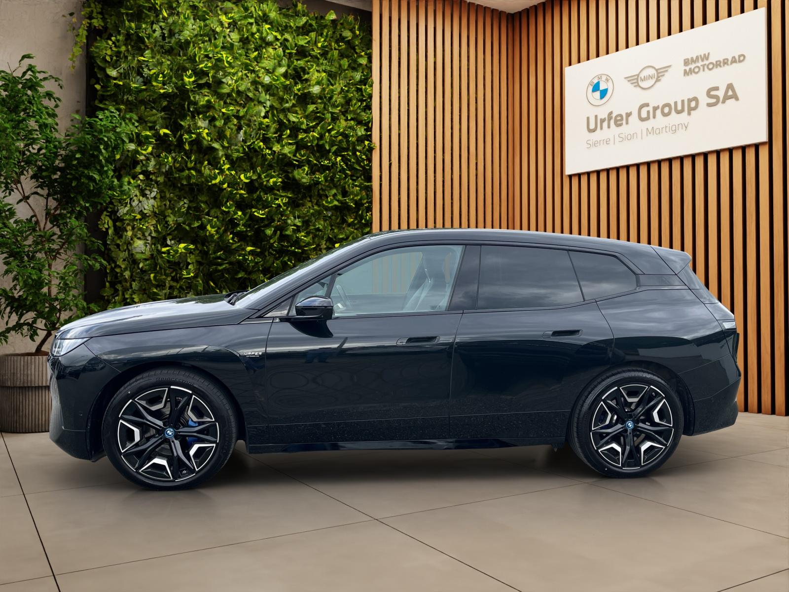 BMW iX xDrive40 Launch Edition (CH)🔋-image-2