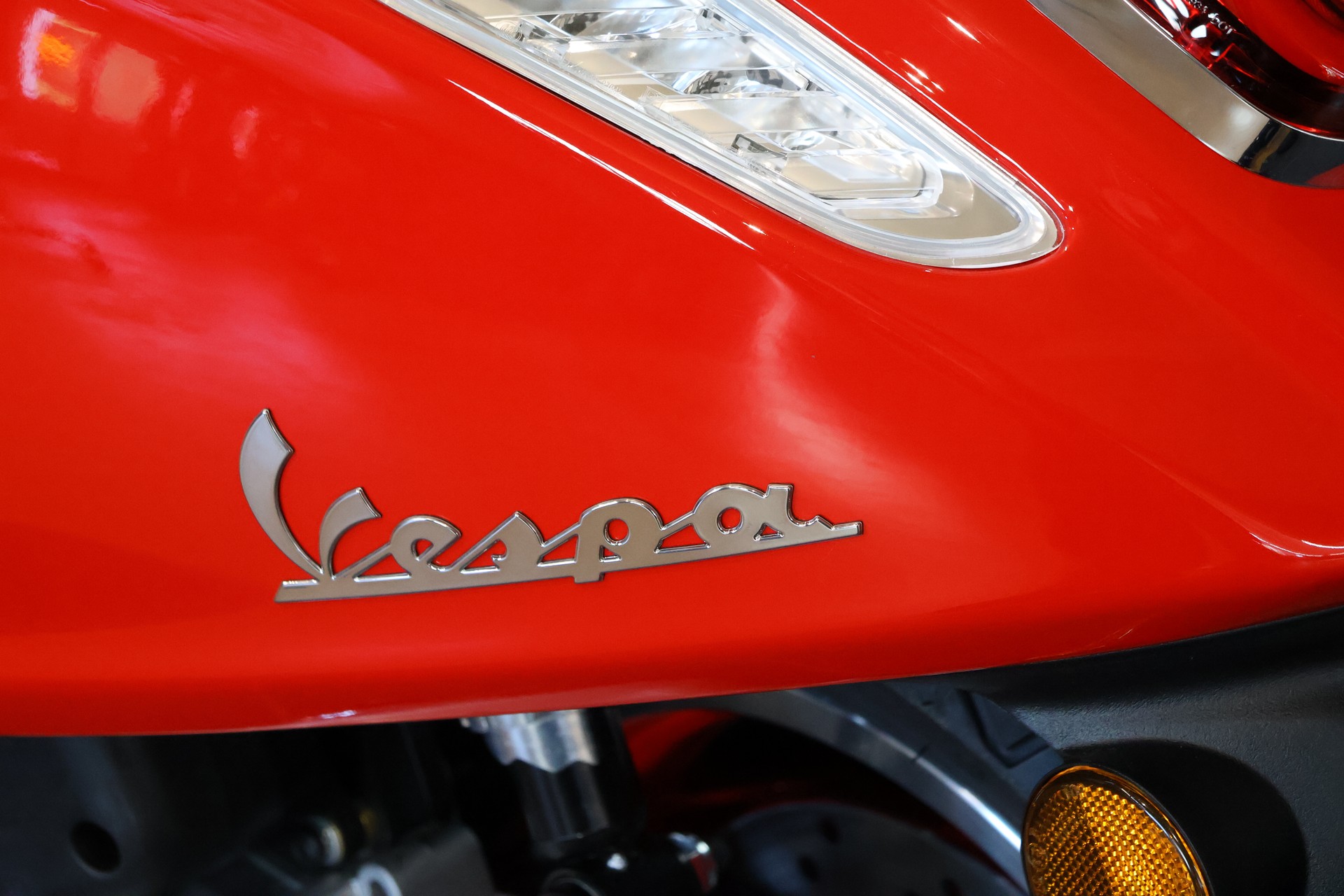 PIAGGIO PIAGGIO Vespa Primavera 125 RED E5+ MY26 (4 Jahre Garantie)-image-4