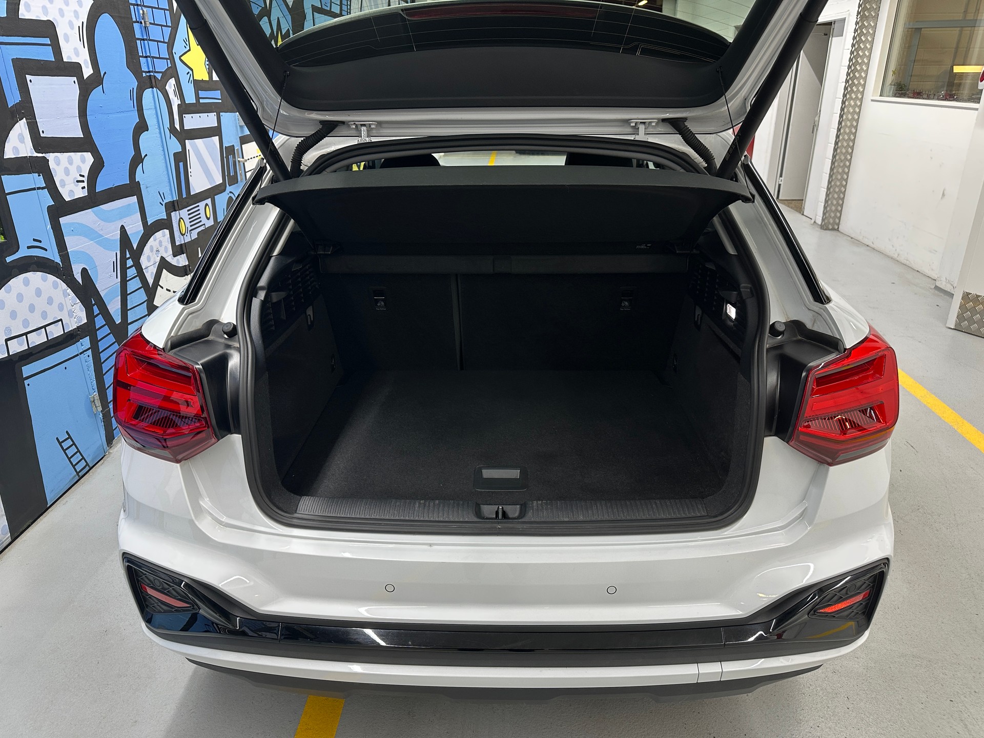 AUDI Q2 35 TFSI S line S-tronic-image-5