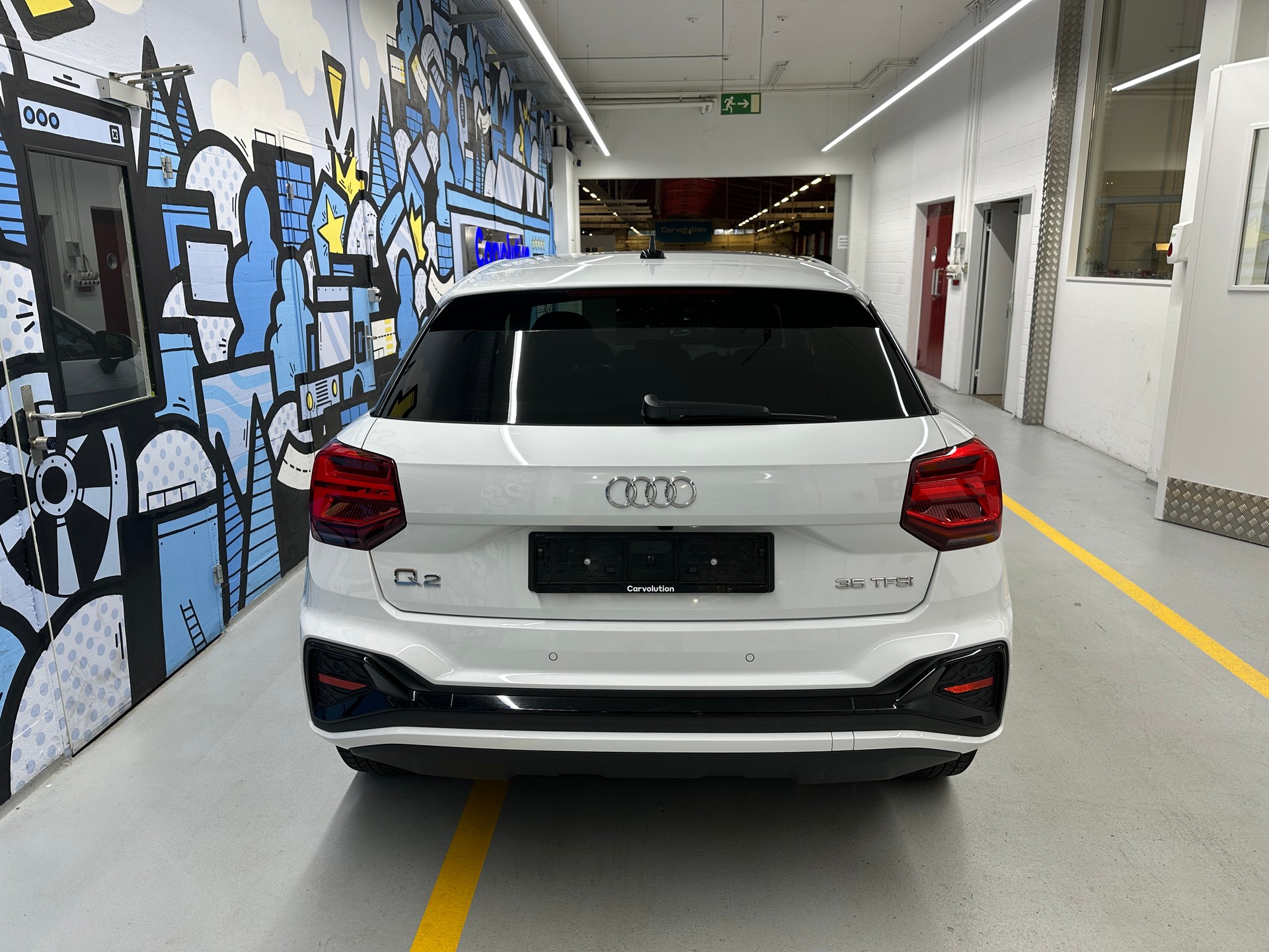 AUDI Q2 35 TFSI S line S-tronic-image-4