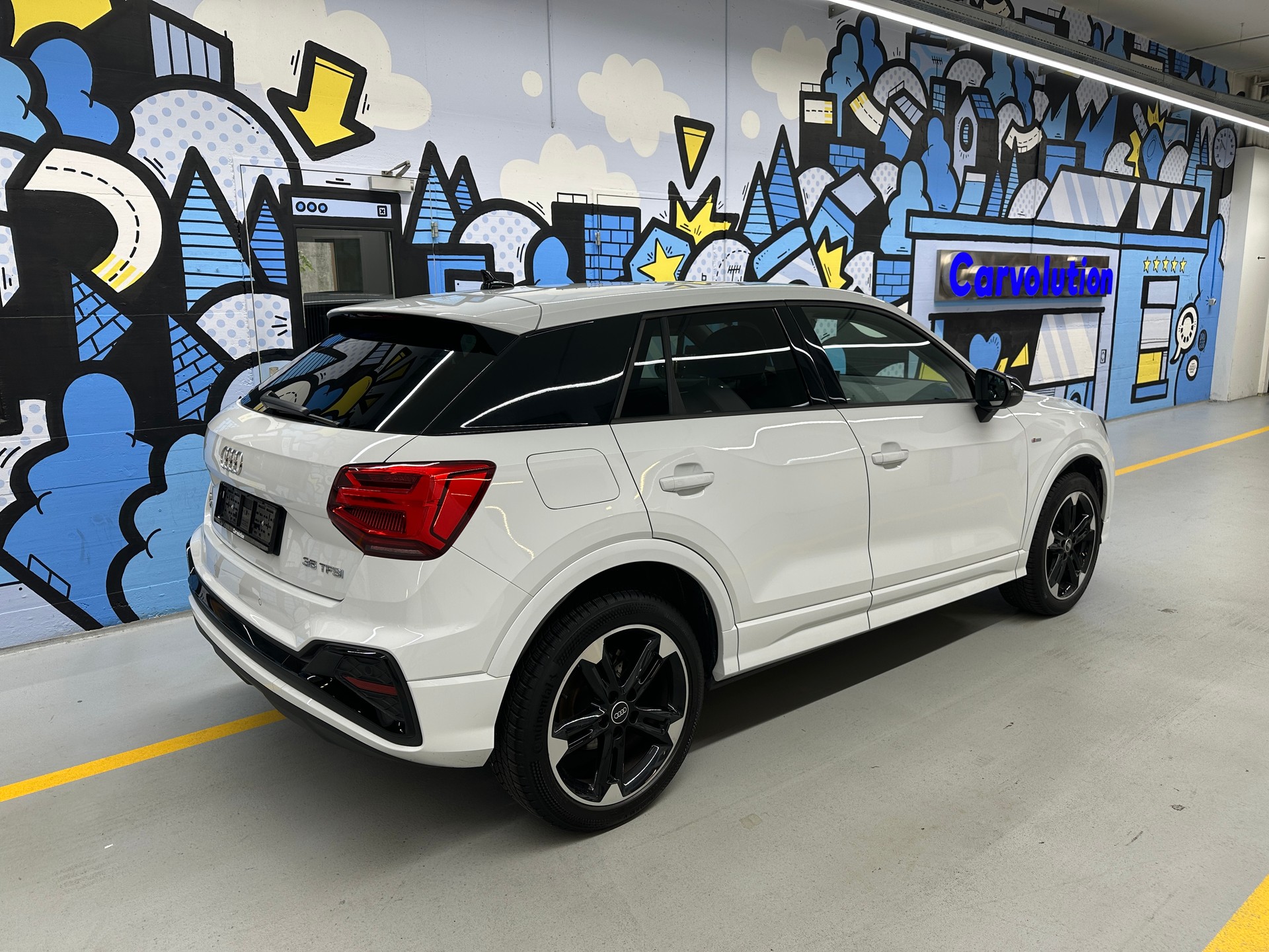 AUDI Q2 35 TFSI S line S-tronic-image-3