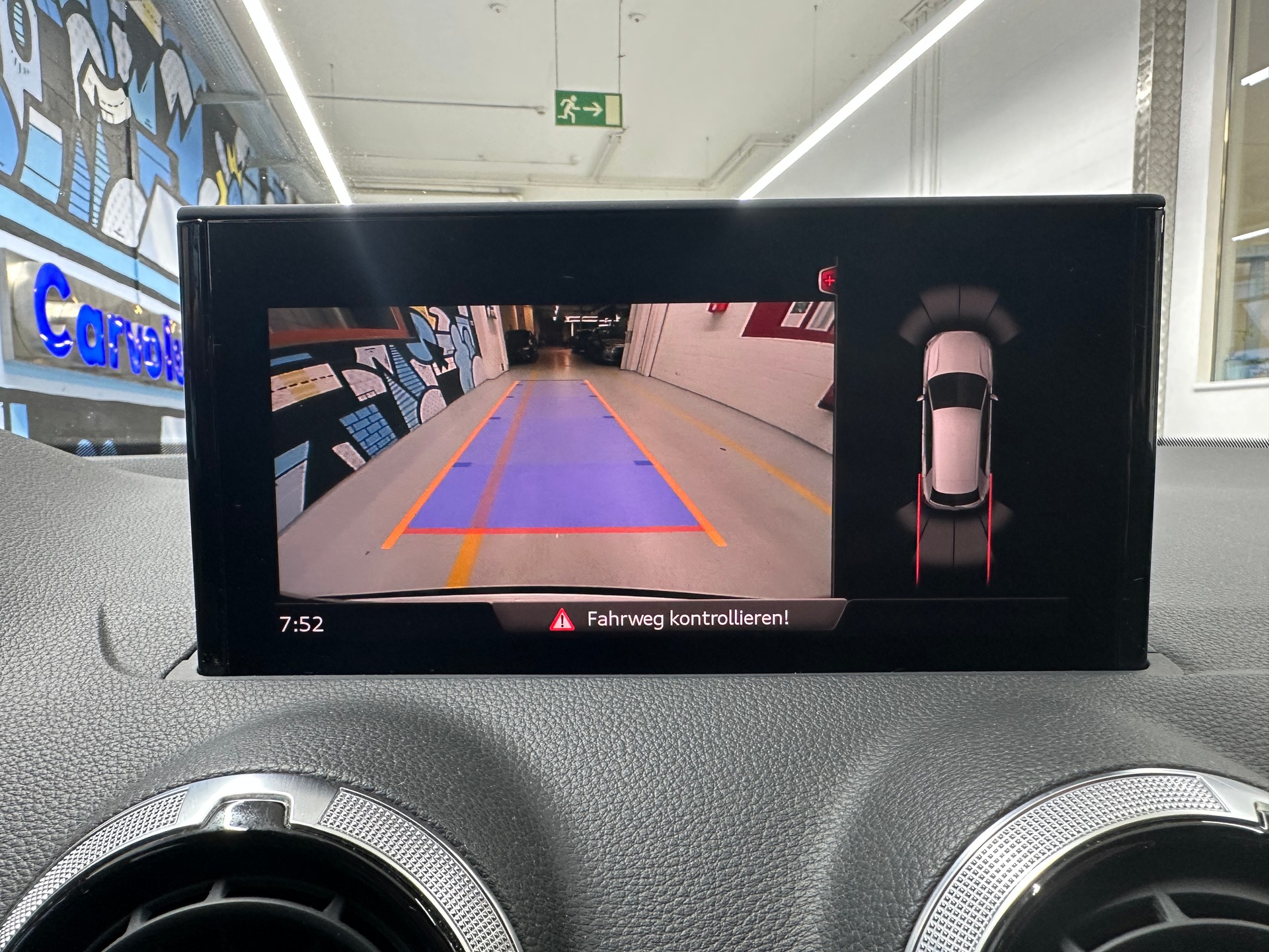 AUDI Q2 35 TFSI S line S-tronic-image-11