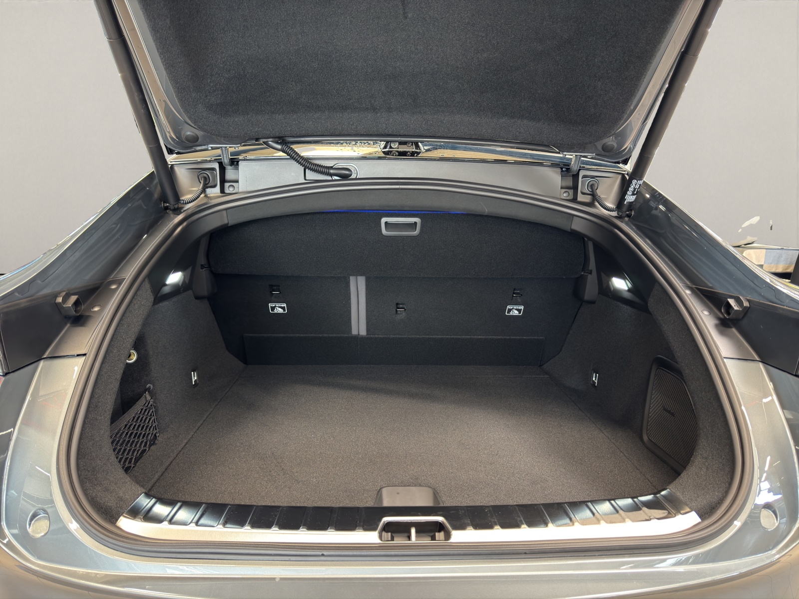 POLESTAR 4 Long Range Dual Motor Prime-image-13