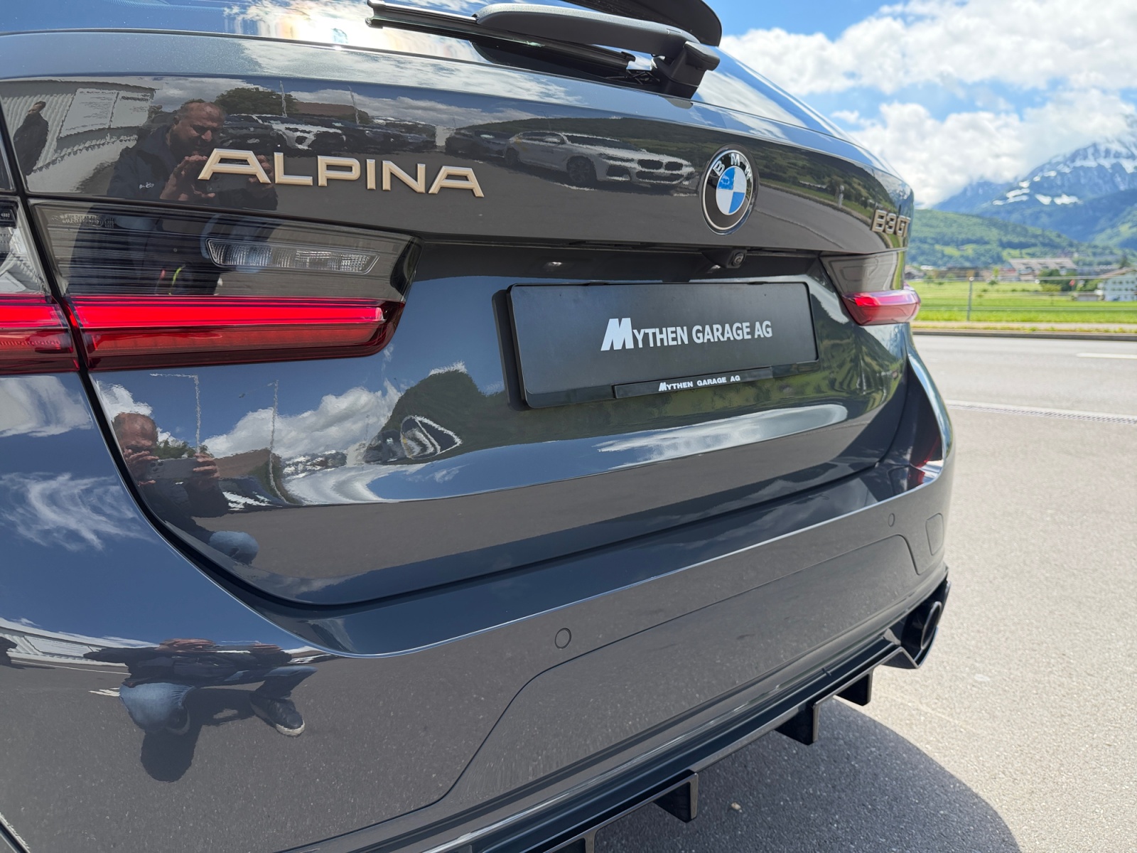 BMW-ALPINA B3 Touring 3.0 Biturbo GT 4x4-image-15