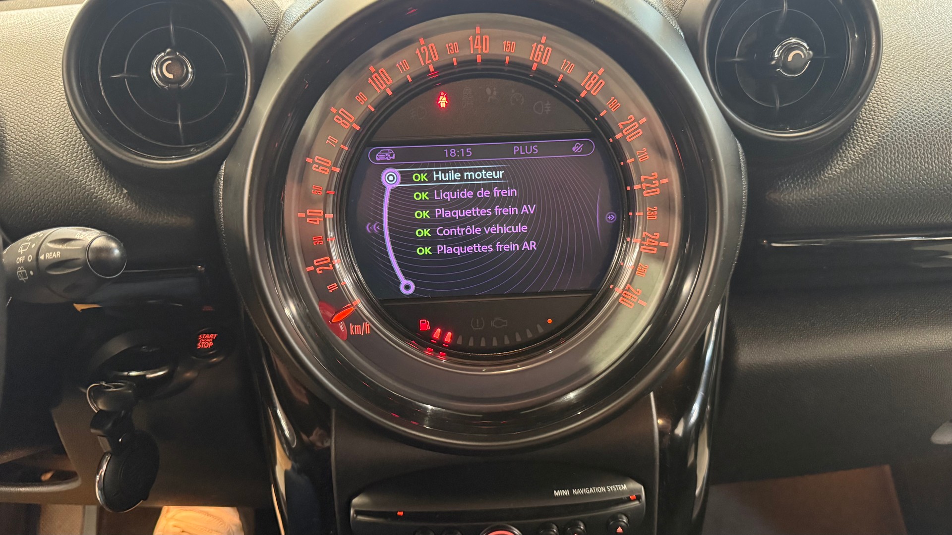 MINI Countryman Cooper ALL4 Steptronic-image-10
