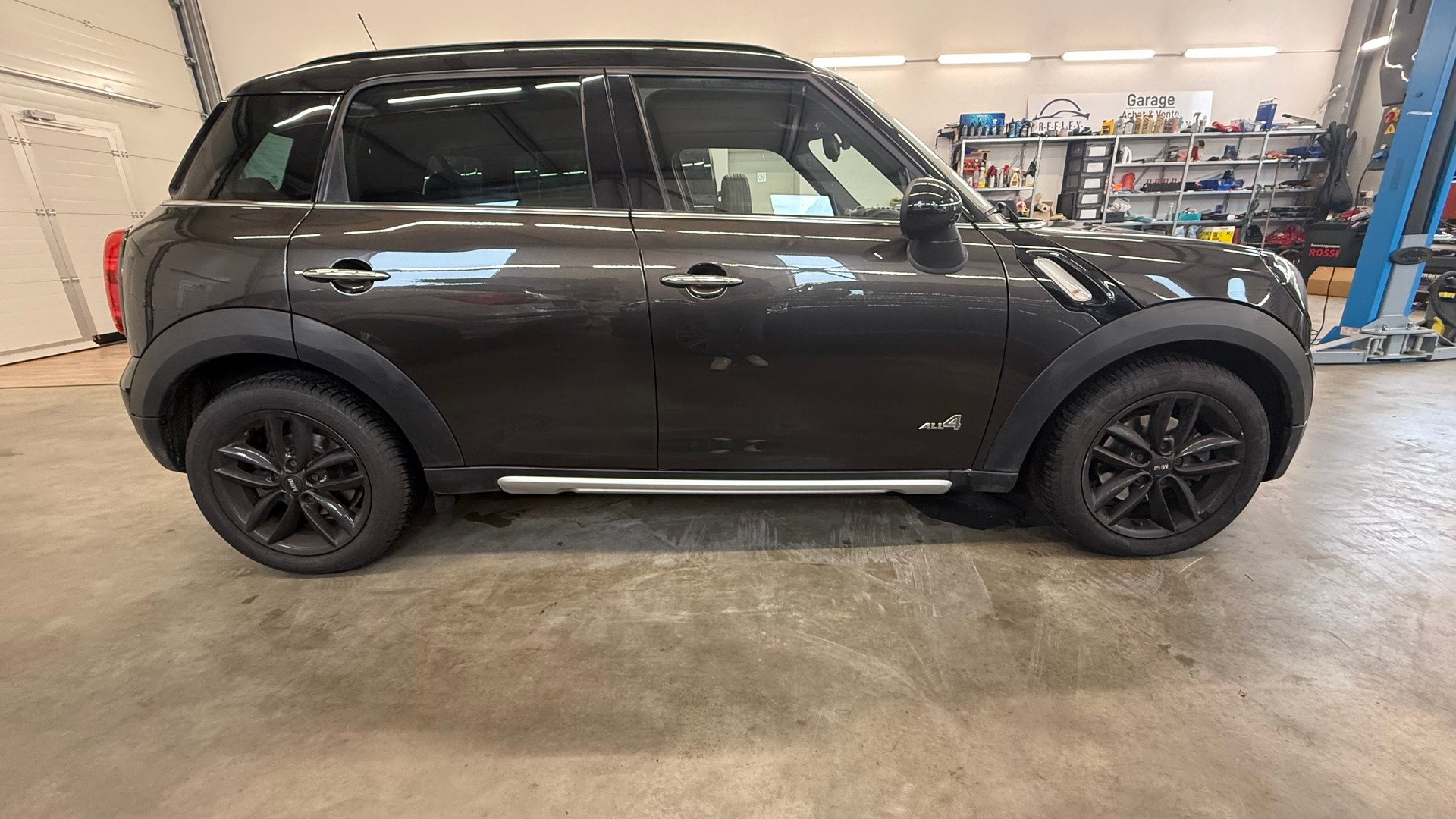 MINI Countryman Cooper ALL4 Steptronic-image-3