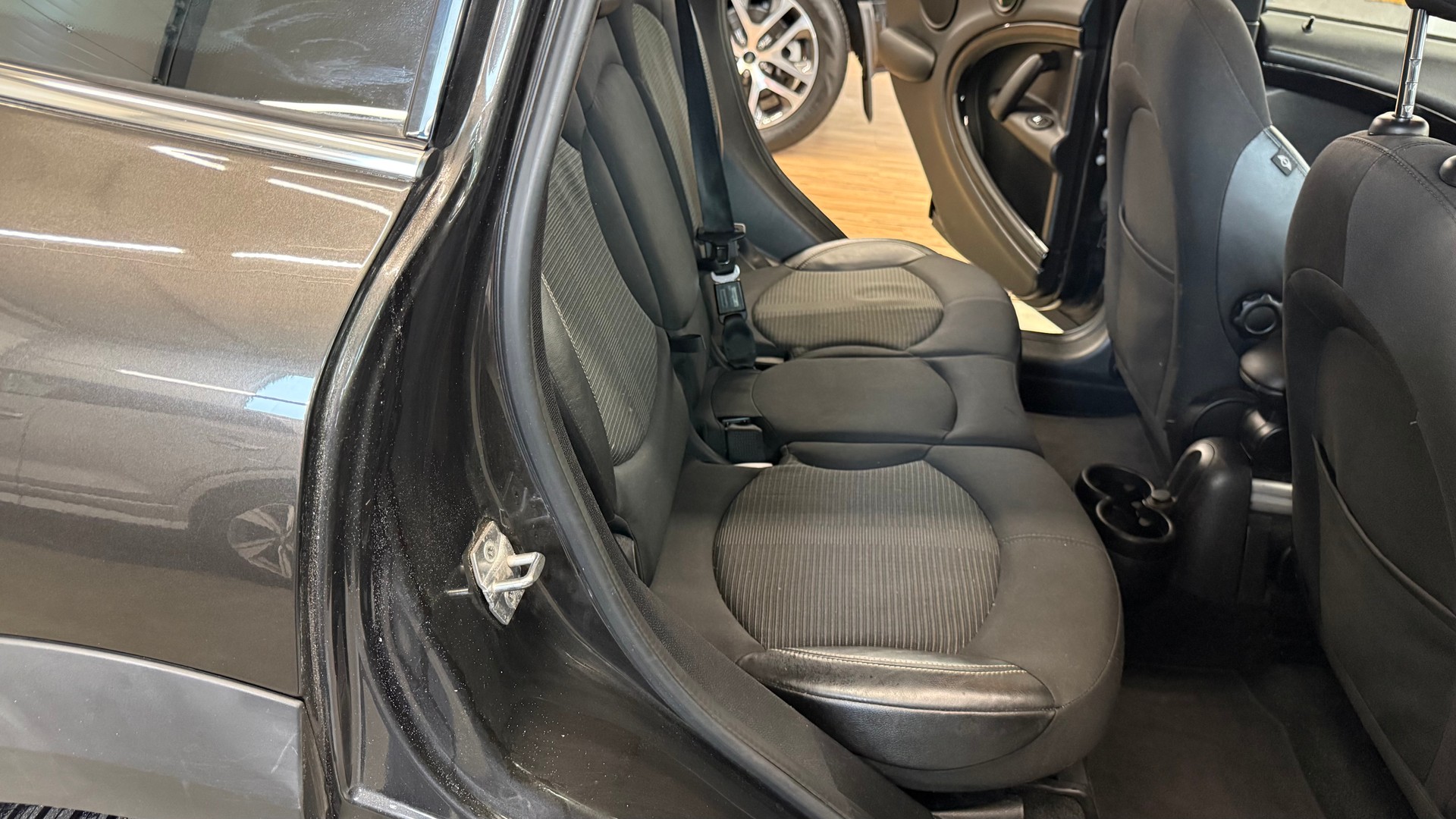 MINI Countryman Cooper ALL4 Steptronic-image-8