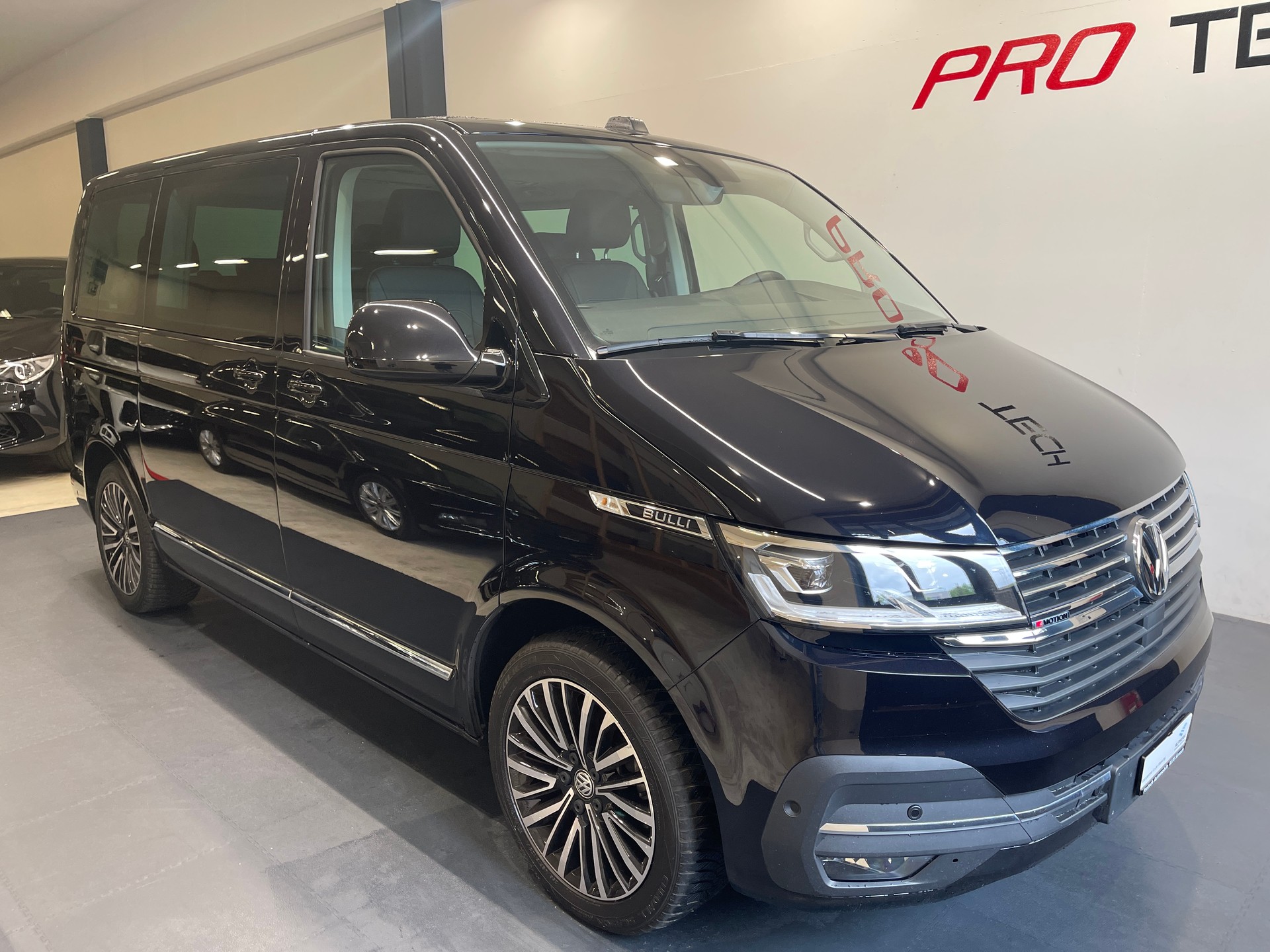 VW T6.1 Multivan 2.0 Bi-TDI Highline 4Motion DSG *BULLI*-showroom-element-3