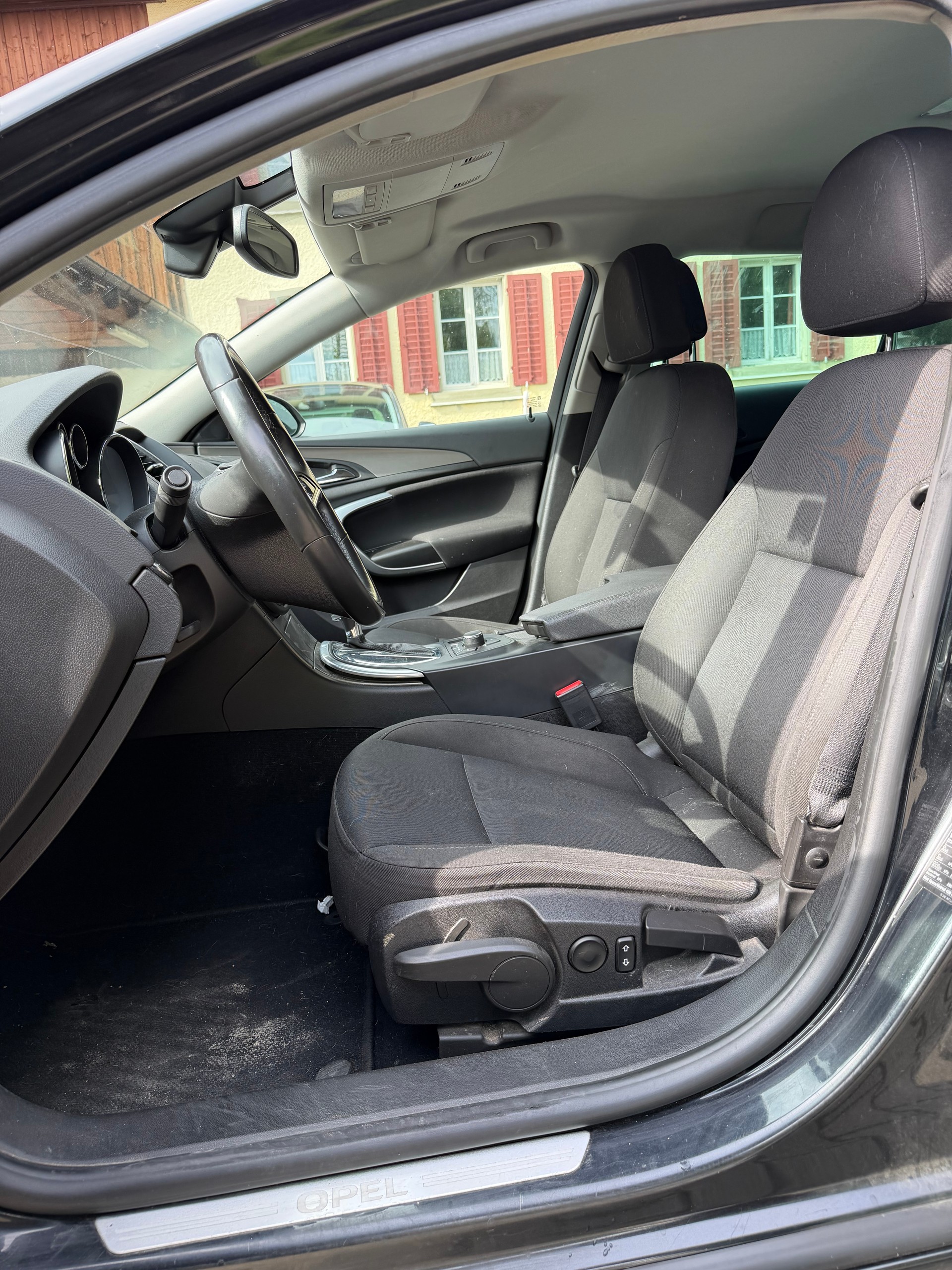 OPEL Insignia ST 2.0 Turbo Sport Edition Aut.-image-5