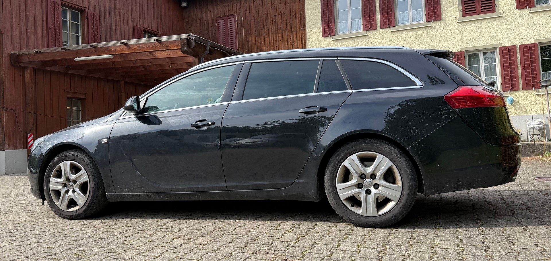 OPEL Insignia ST 2.0 Turbo Sport Edition Aut.-image-3