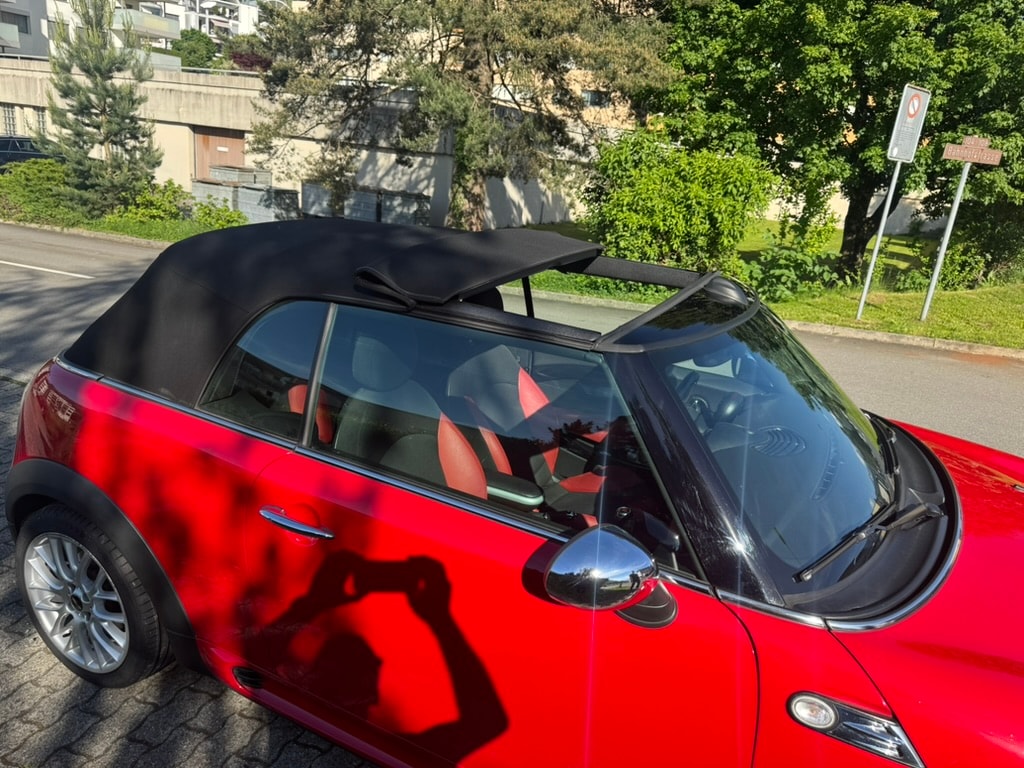 MINI Cooper John Cooper Works Cabriolet-image-3