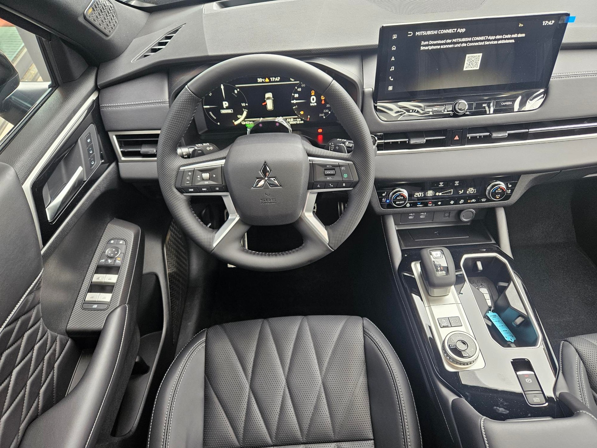 MITSUBISHI Outlander 2.4 PHEV Sport 4x4-image-6
