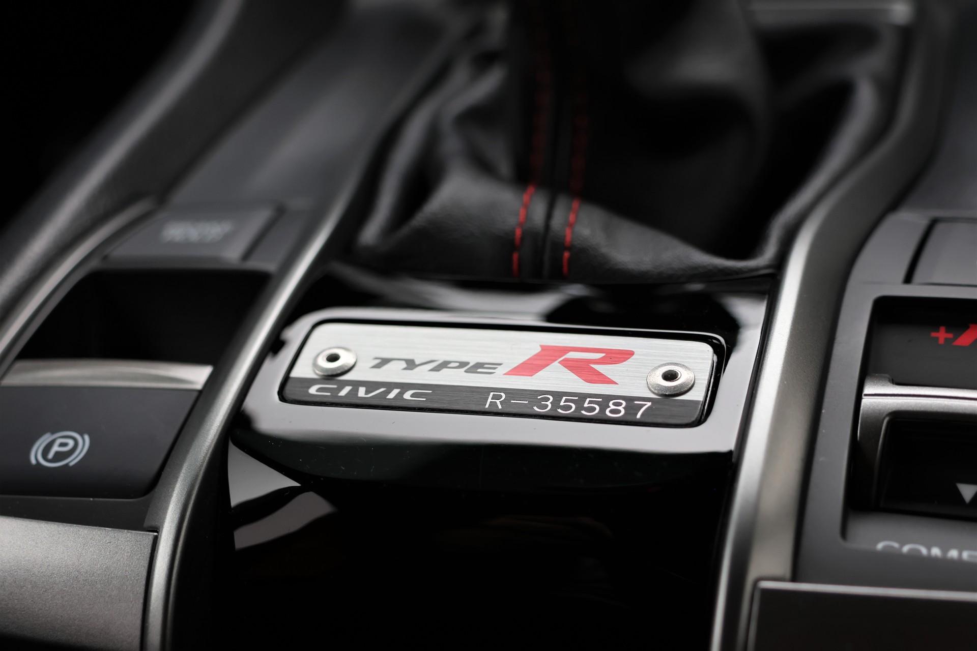 HONDA Civic 2.0 i-VTEC Type R GT (CH)-image-18