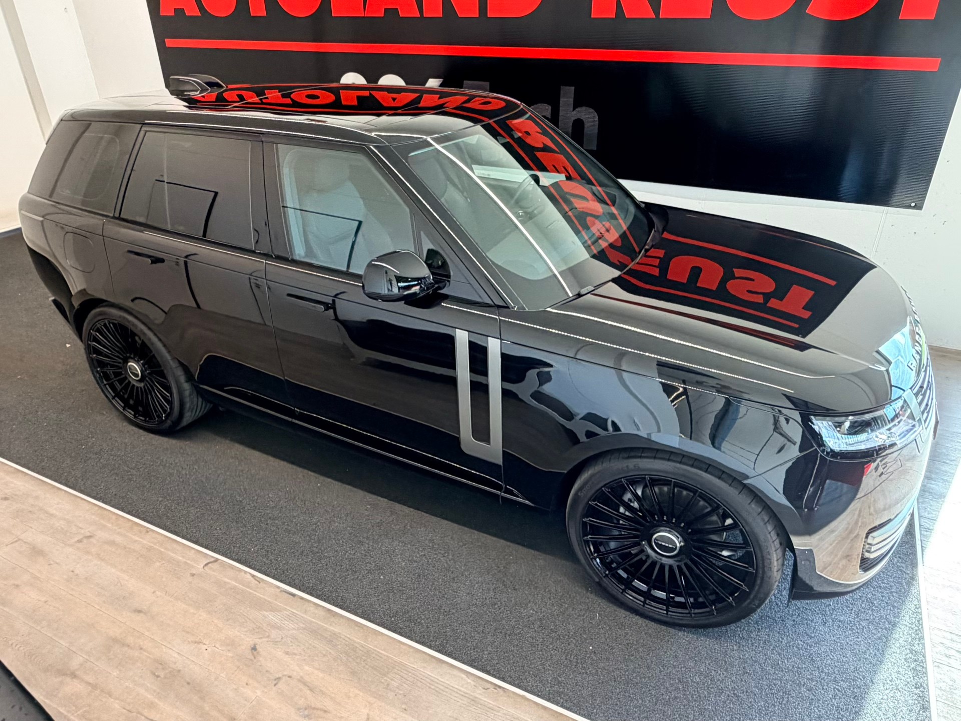 LAND ROVER Range Rover D350 3.0D I6 MHEV HSE Automatic-image-5