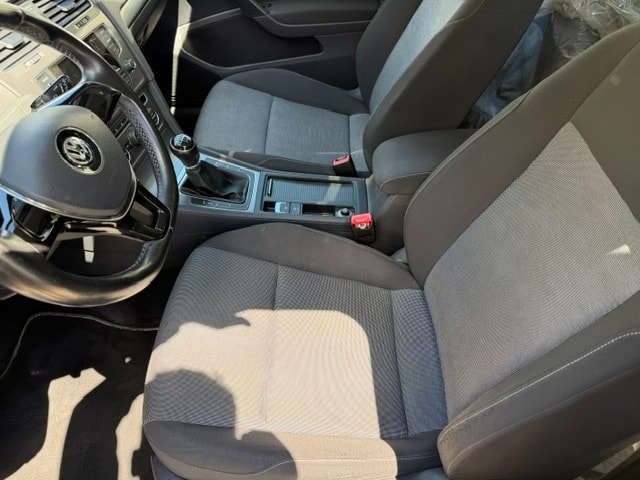 VW Golf 1.2 TSI Trendline-image-8