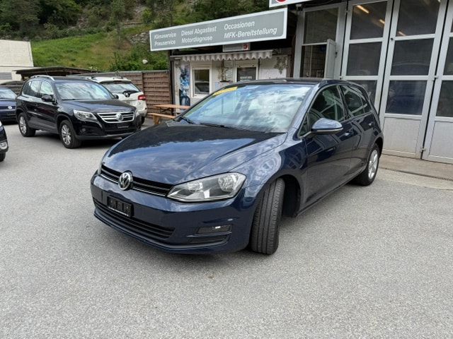 VW Golf 1.2 TSI Trendline-image-2
