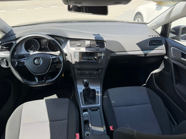 VW Golf 1.2 TSI Trendline-image-9