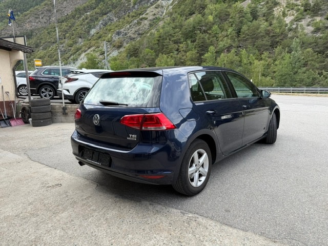 VW Golf 1.2 TSI Trendline-image-6