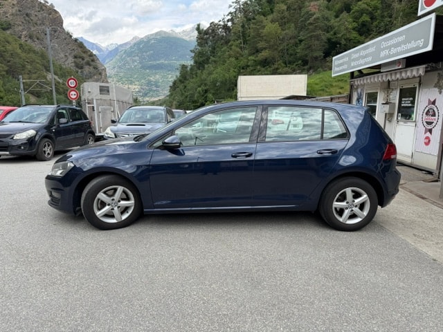 VW Golf 1.2 TSI Trendline-image-3
