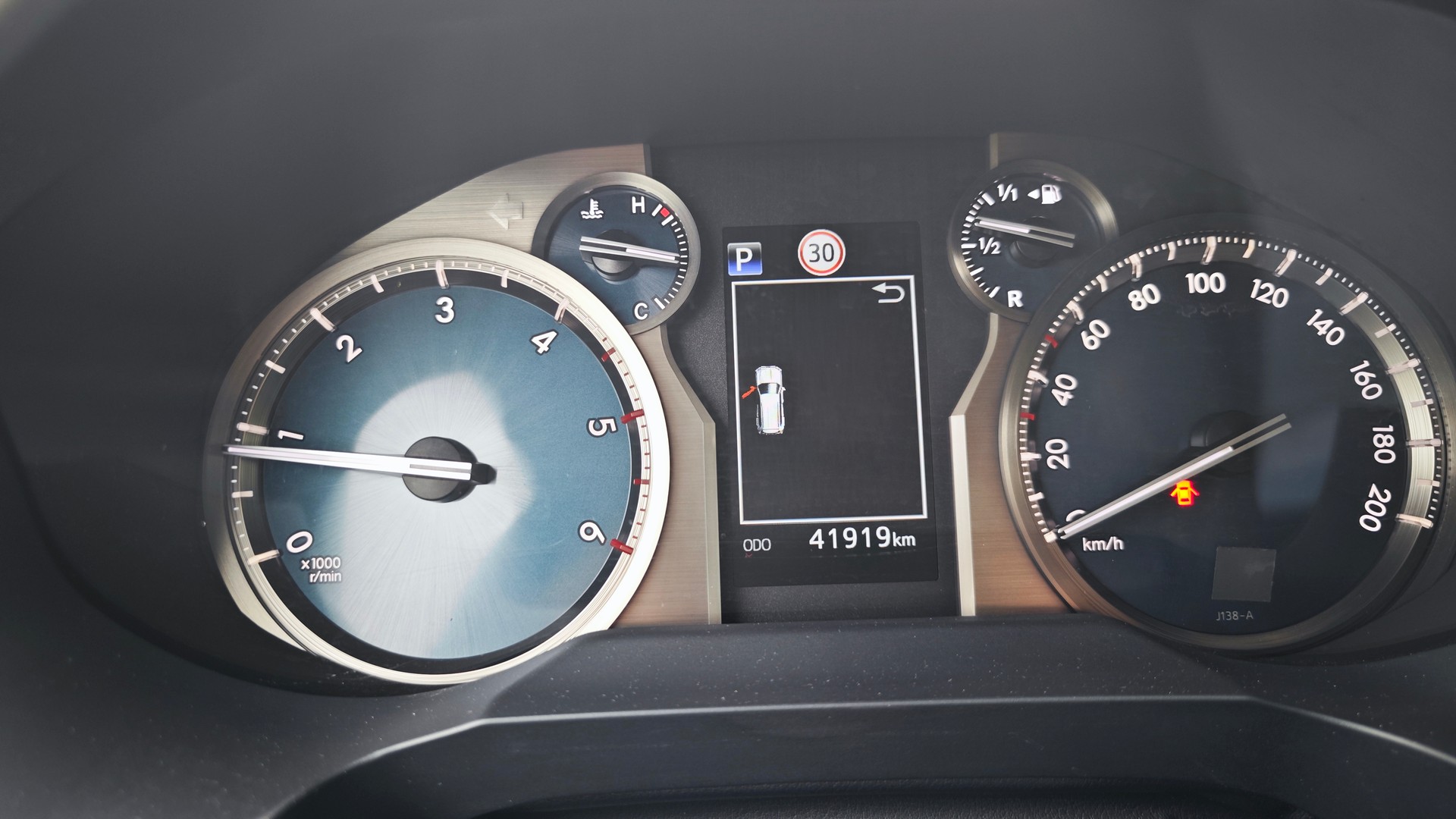 TOYOTA 2.8 D 200 Style-image-4