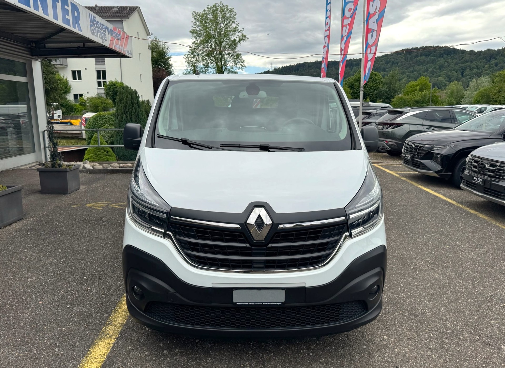 RENAULT Trafic 2.0 Energy dCi 120 3.0t Business L1H1-image-10