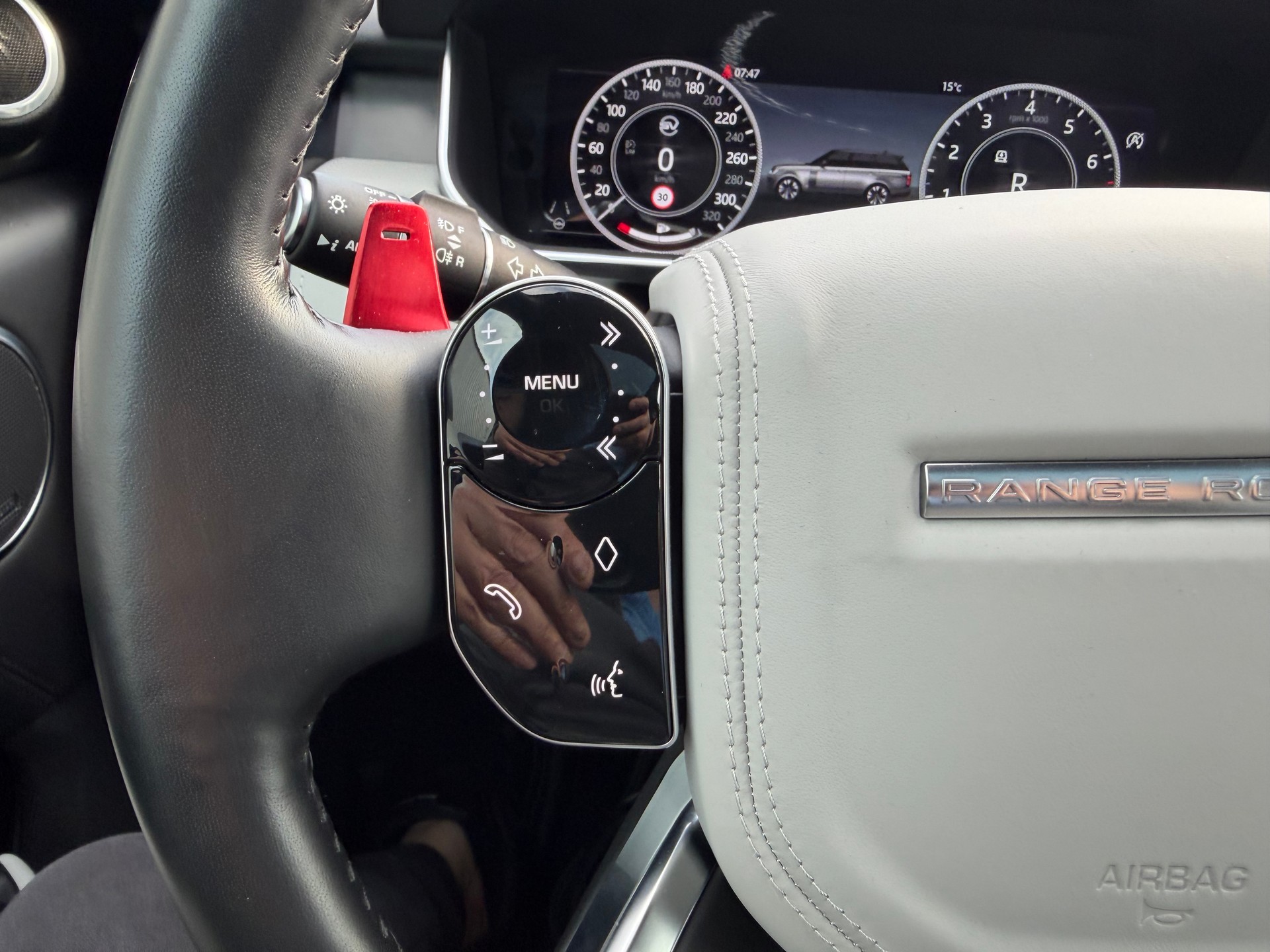 LAND ROVER Range Rover LWB 5.0 V8 S/C SV AB Automatic GARANTIE LAND ROVER 01.05.2027-image-36
