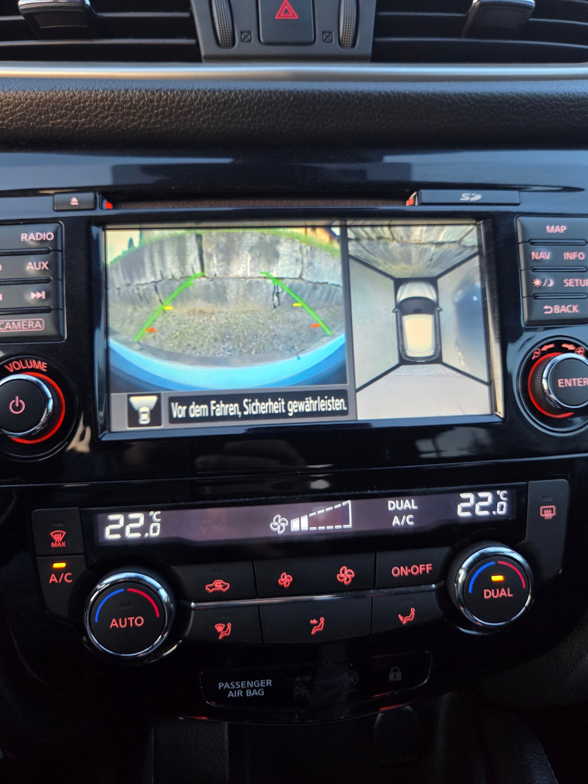 NISSAN Qashqai 1.2 DIG-T 360° Xtronic CVT-image-10