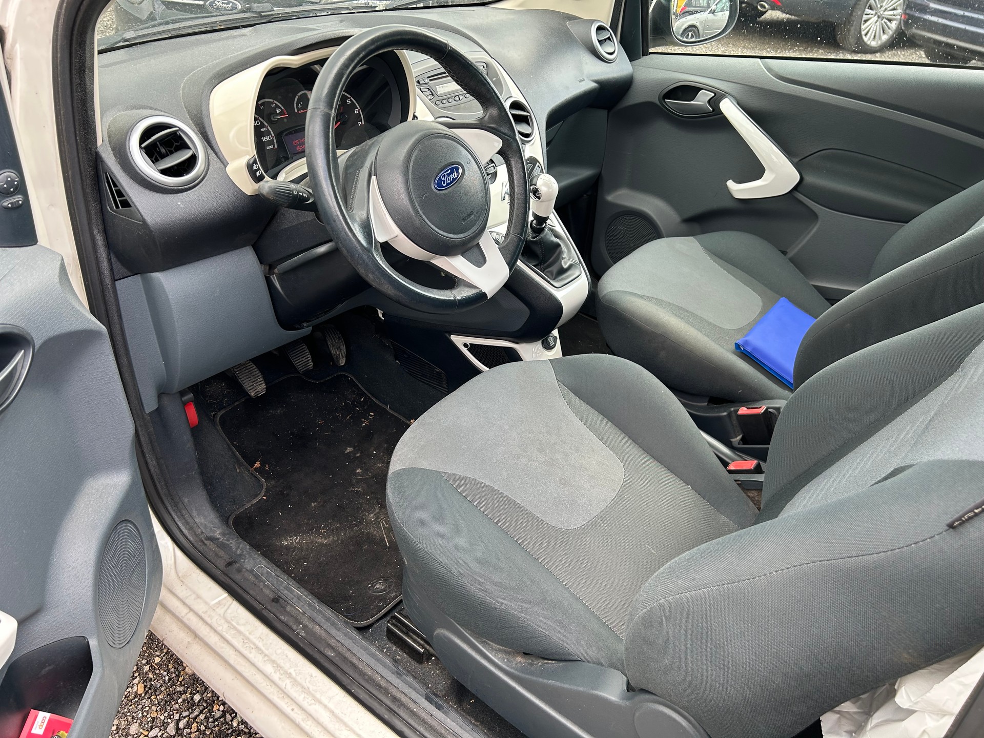 FORD KA 1.25 Grand Prix-image-12