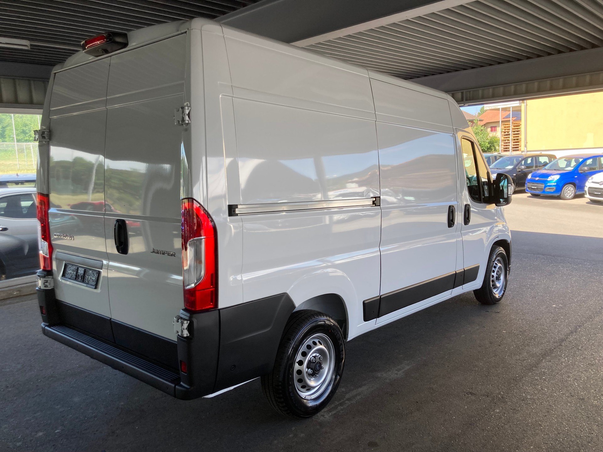 CITROEN Jumper 35 2.2 BlueHDi 140 L2H2 Automat Kasten-image-3